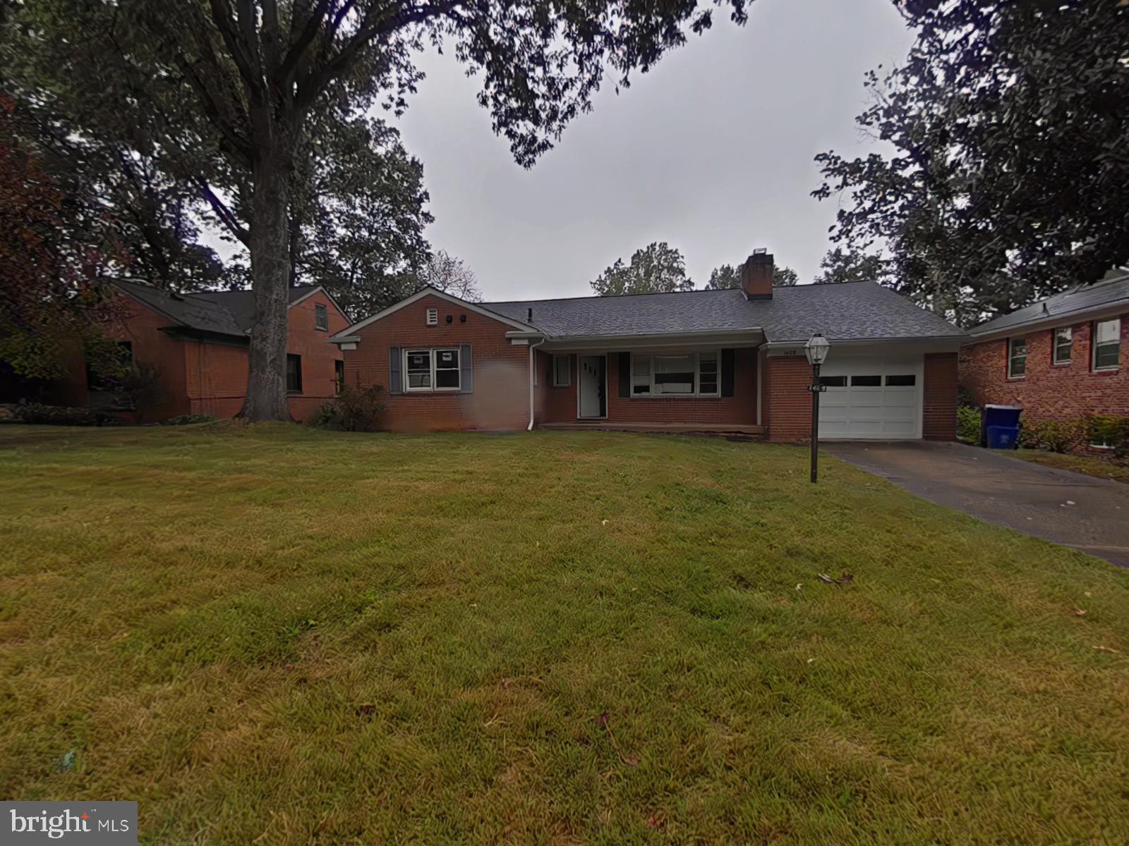 WOODSIDE FOREST - Residential