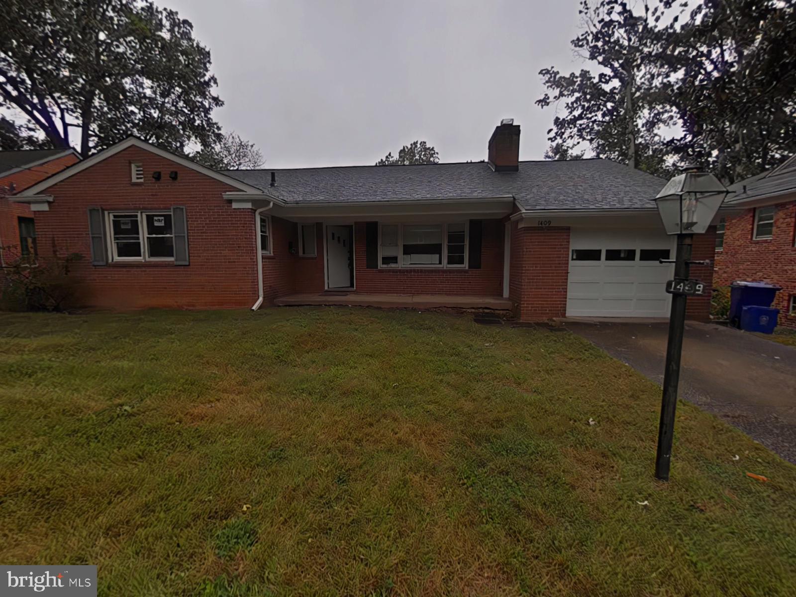 WOODSIDE FOREST - Residential