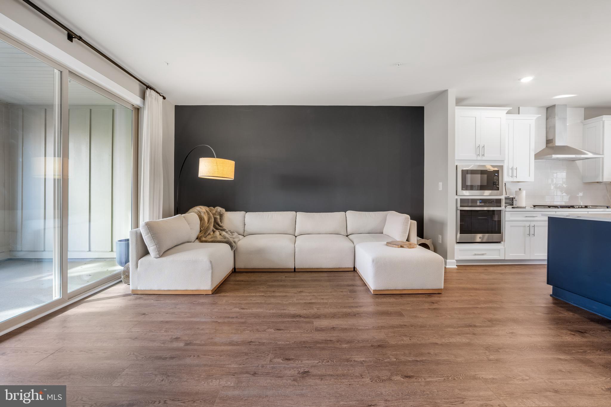 BOULEVARD VI TOWNS - Residential