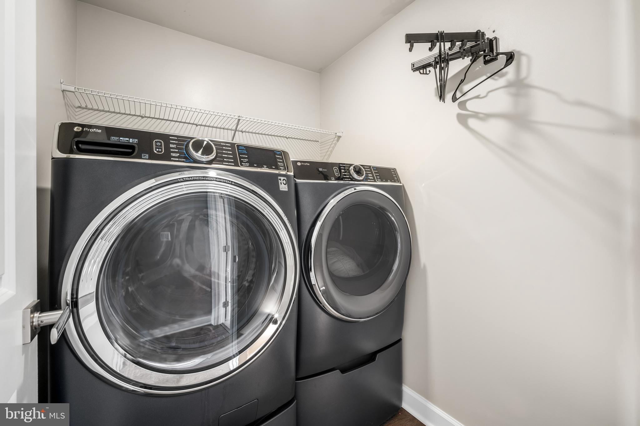 BOULEVARD VI TOWNS - Residential