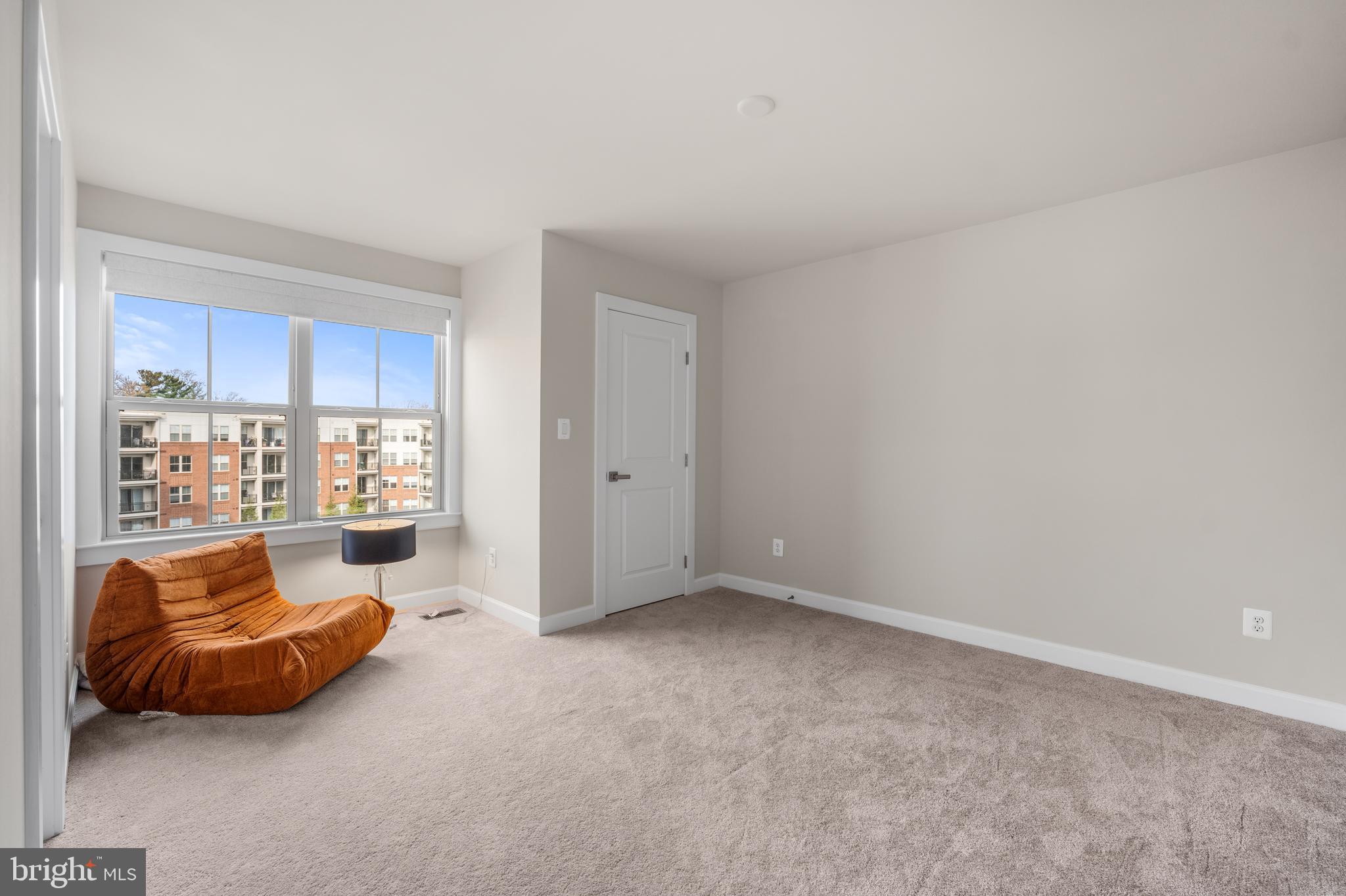 BOULEVARD VI TOWNS - Residential