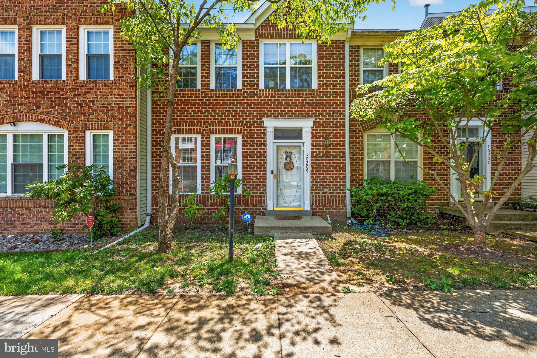 10209 BALSAM POPLAR PLACE
