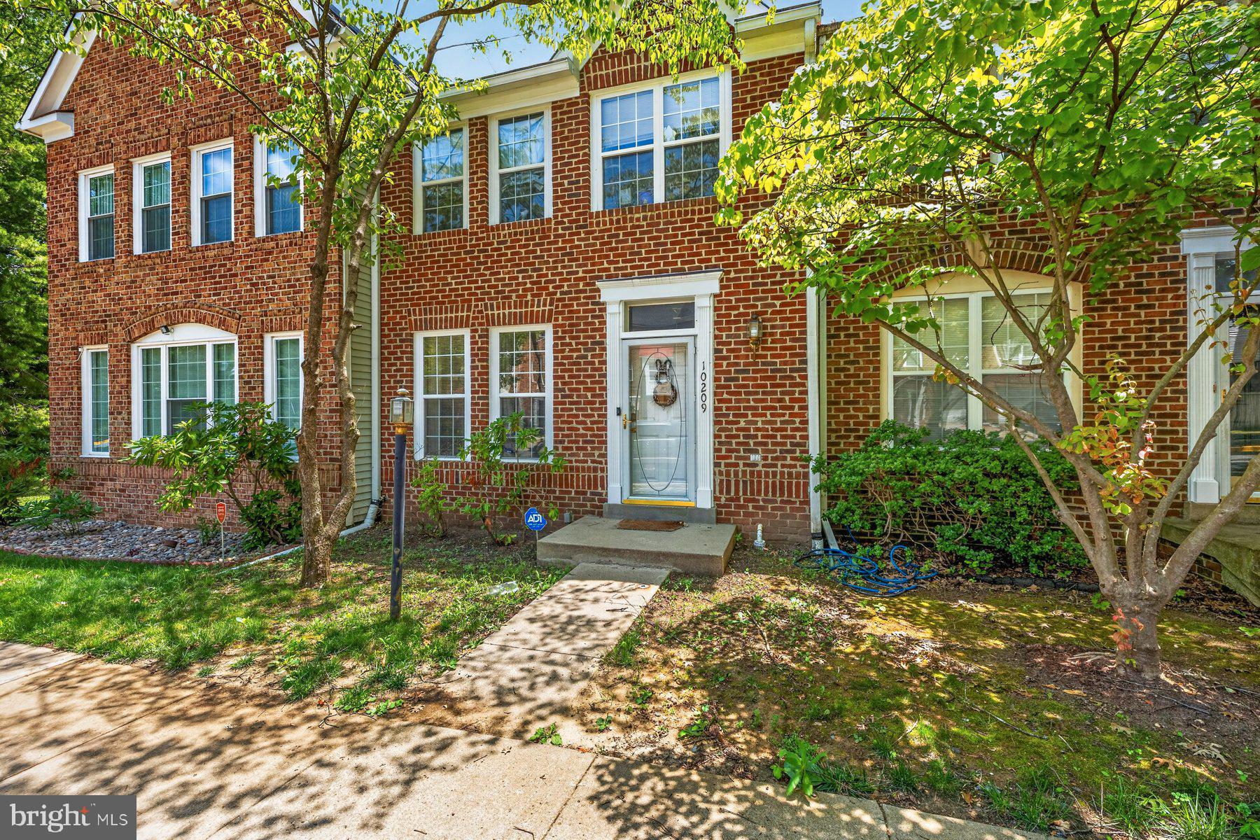 10209 BALSAM POPLAR PLACE