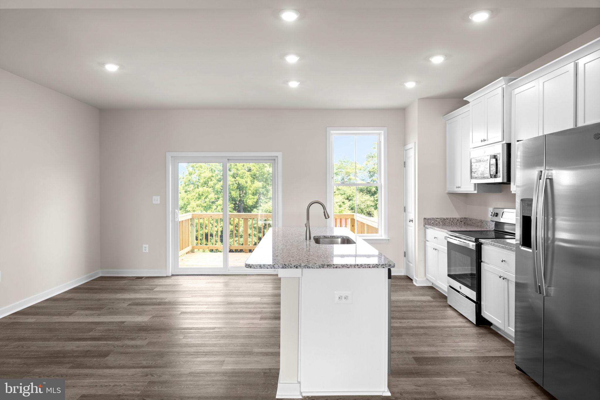 COLD SPRING RUN - Residential