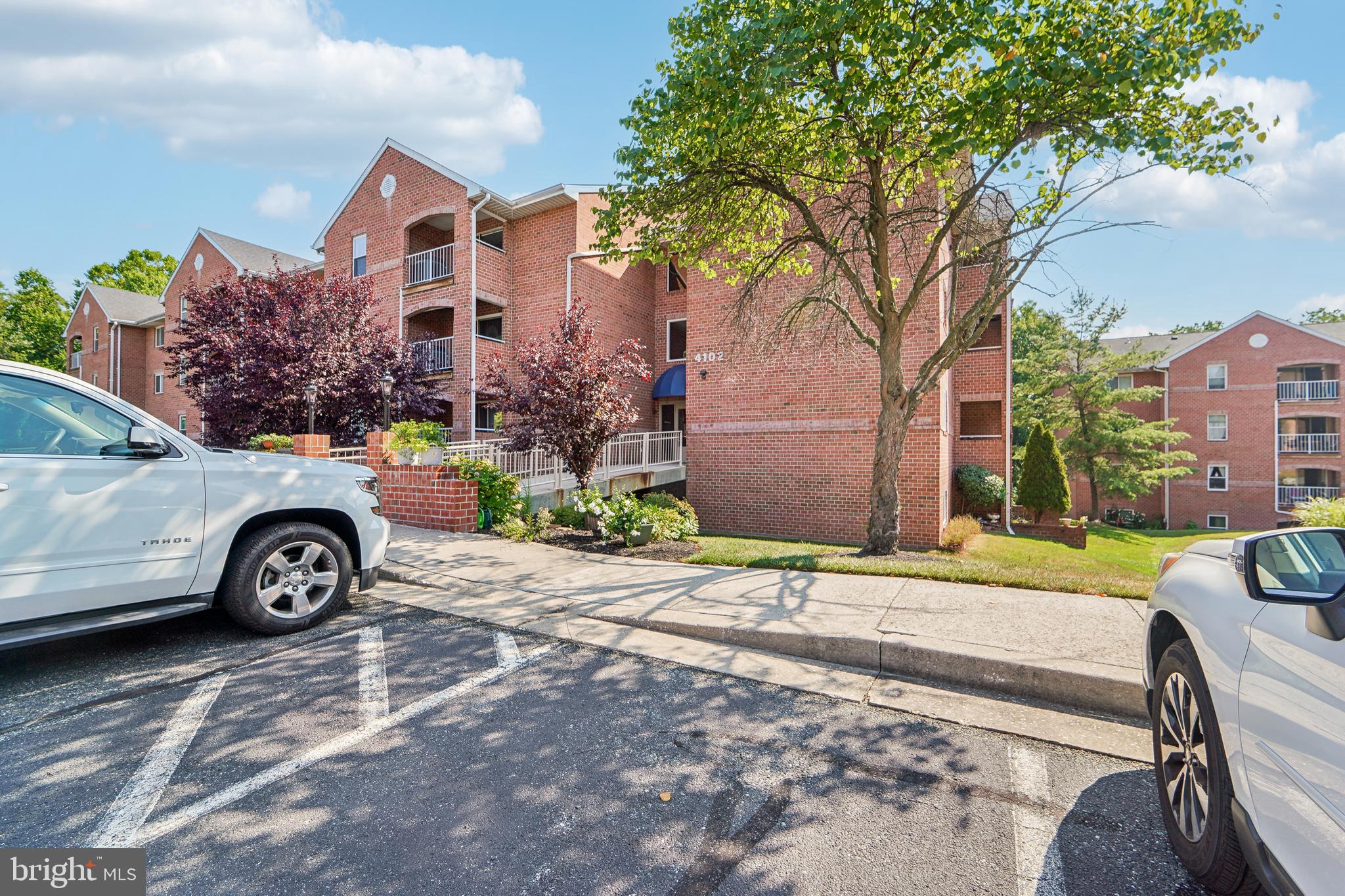 PERRY HALL - Residential