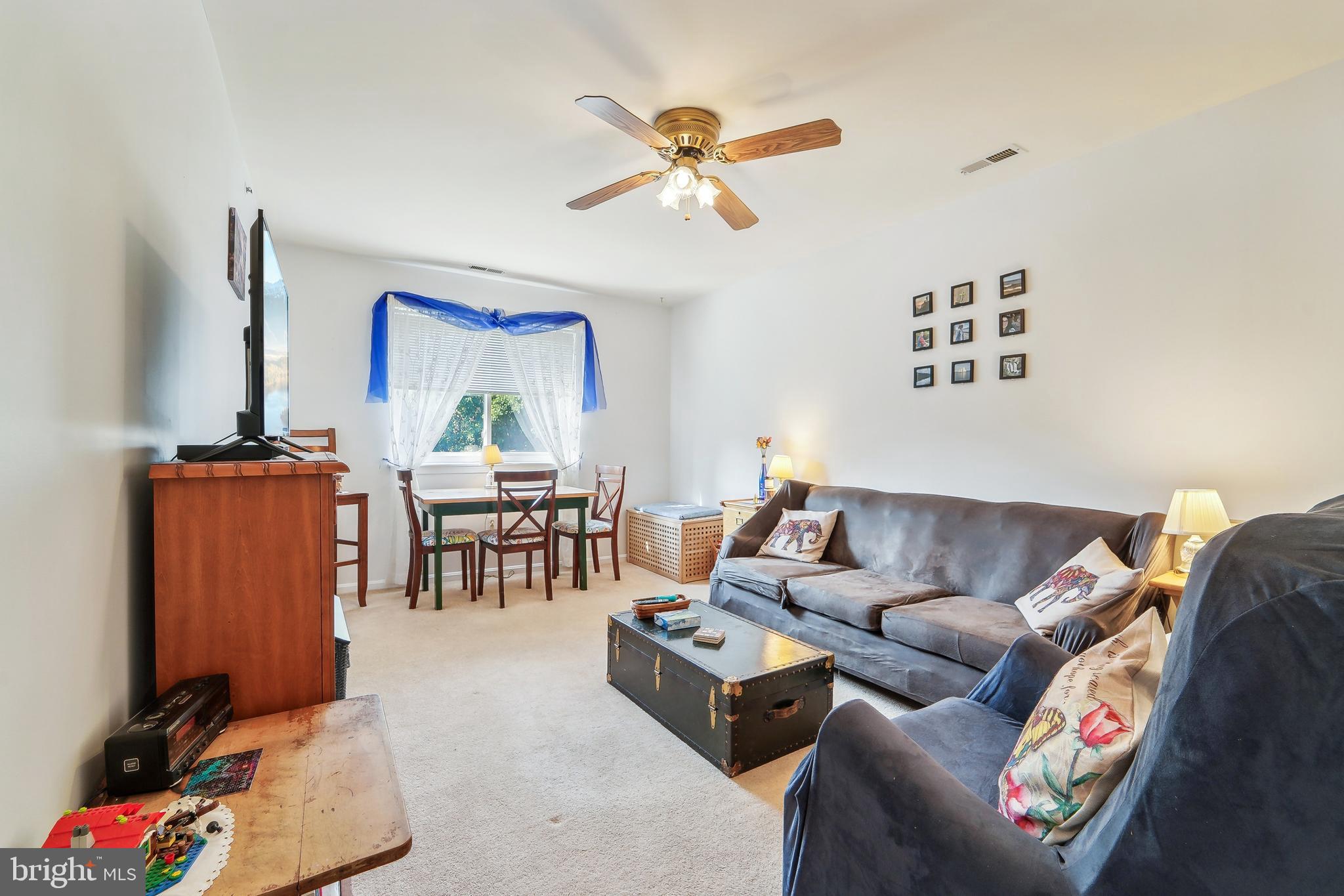 PERRY HALL - Residential