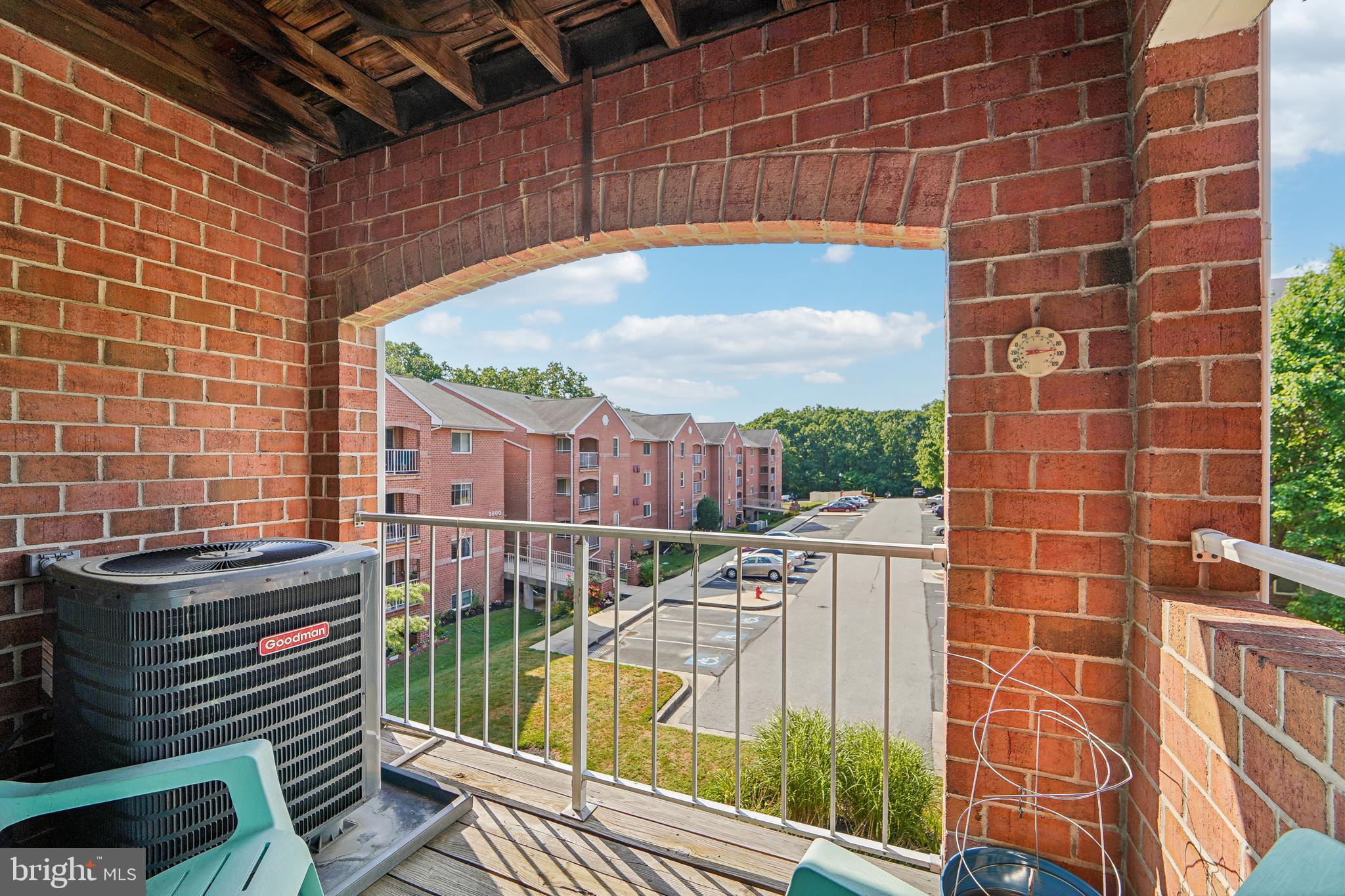 PERRY HALL - Residential