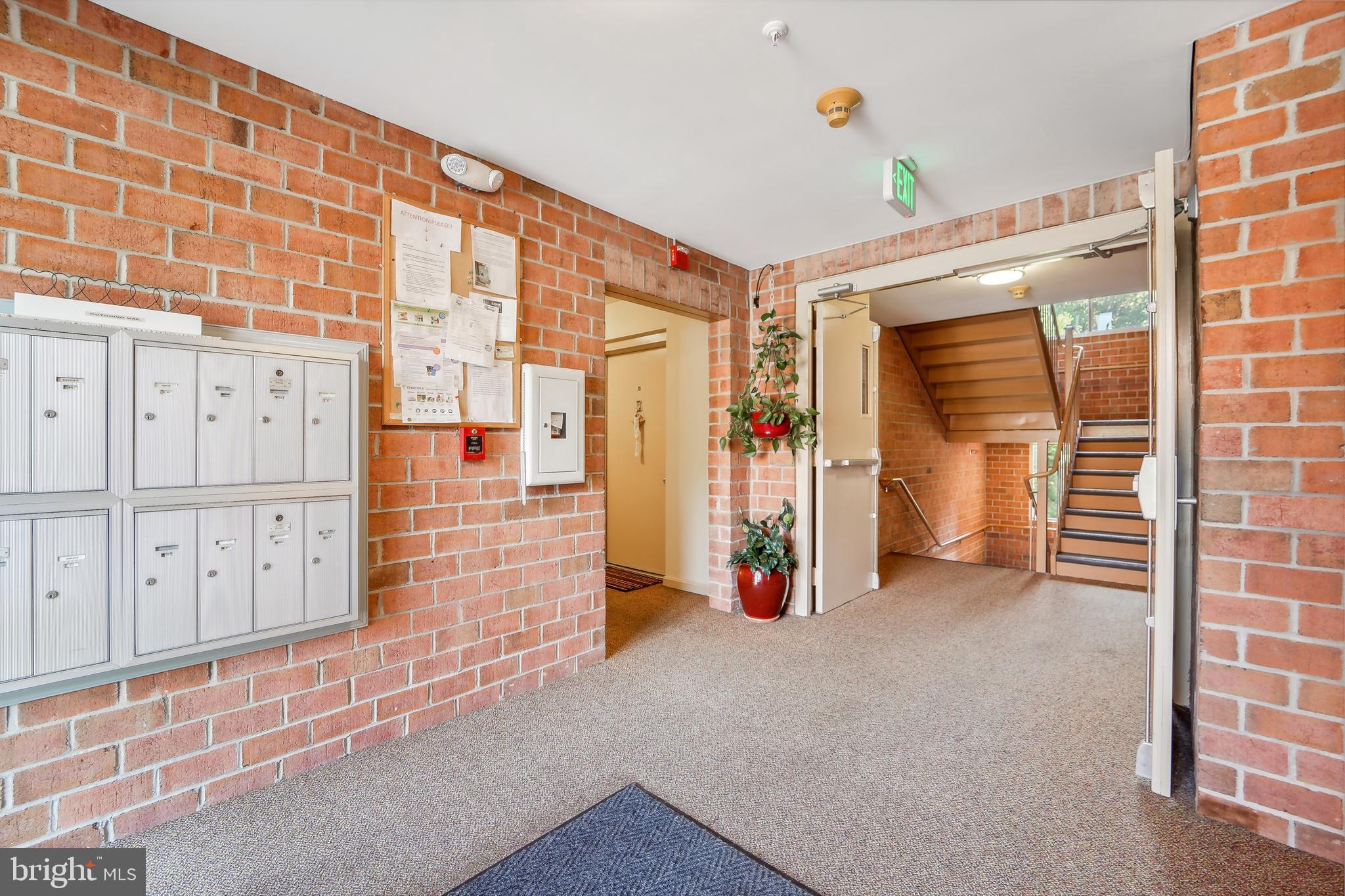 PERRY HALL - Residential