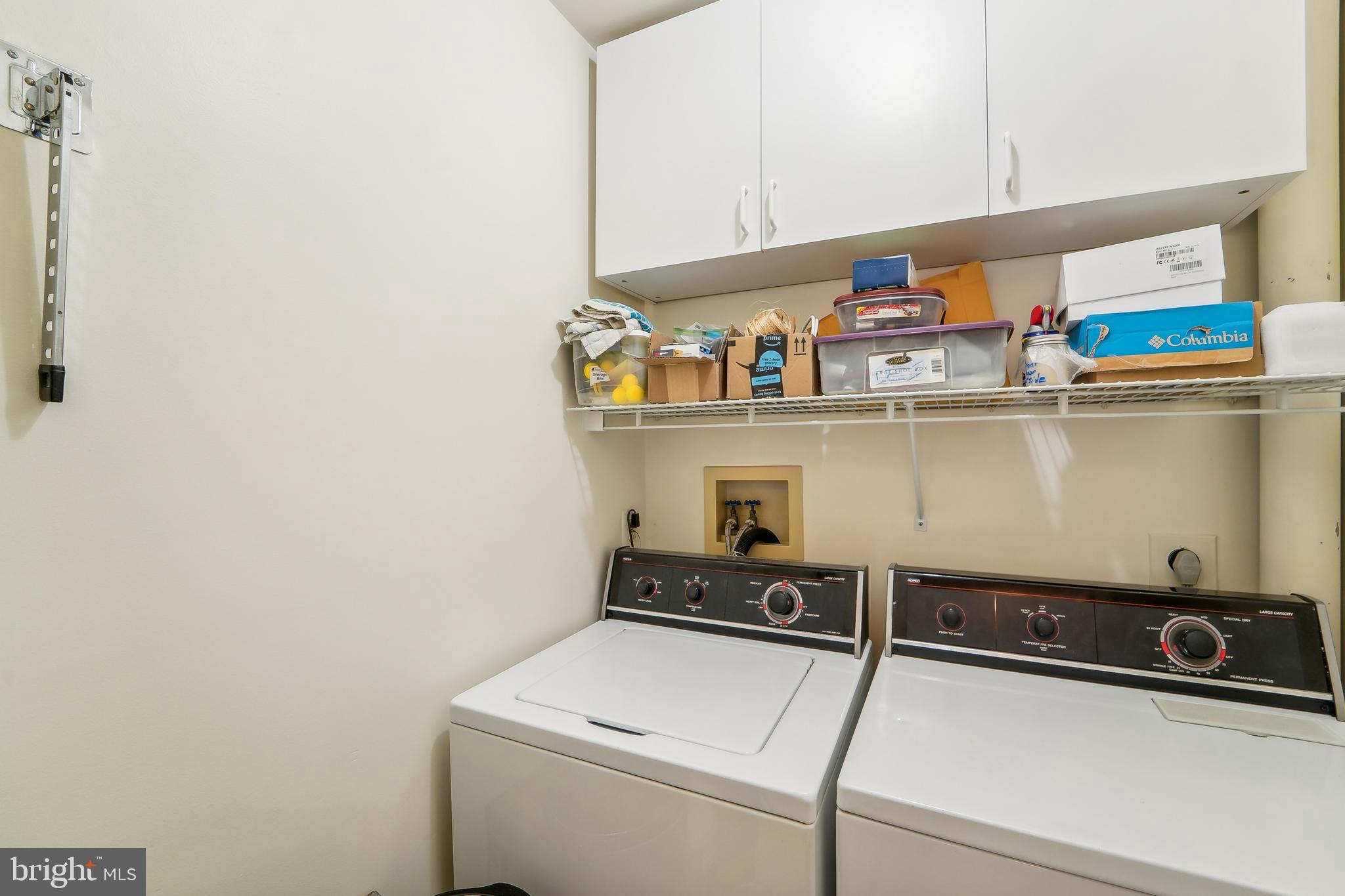 PERRY HALL - Residential