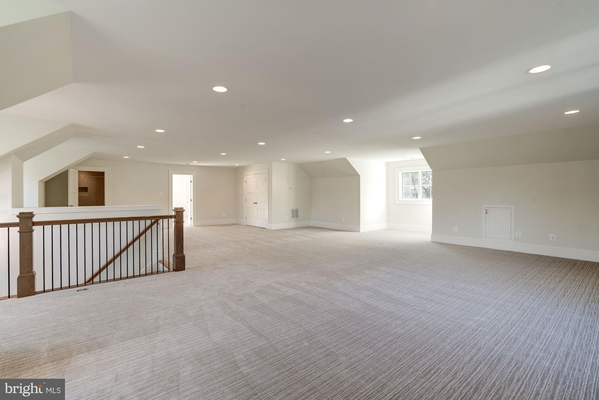 OLD DOMINION GARDENS - Residential