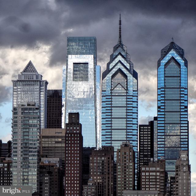 CENTER CITY - Residential Lease