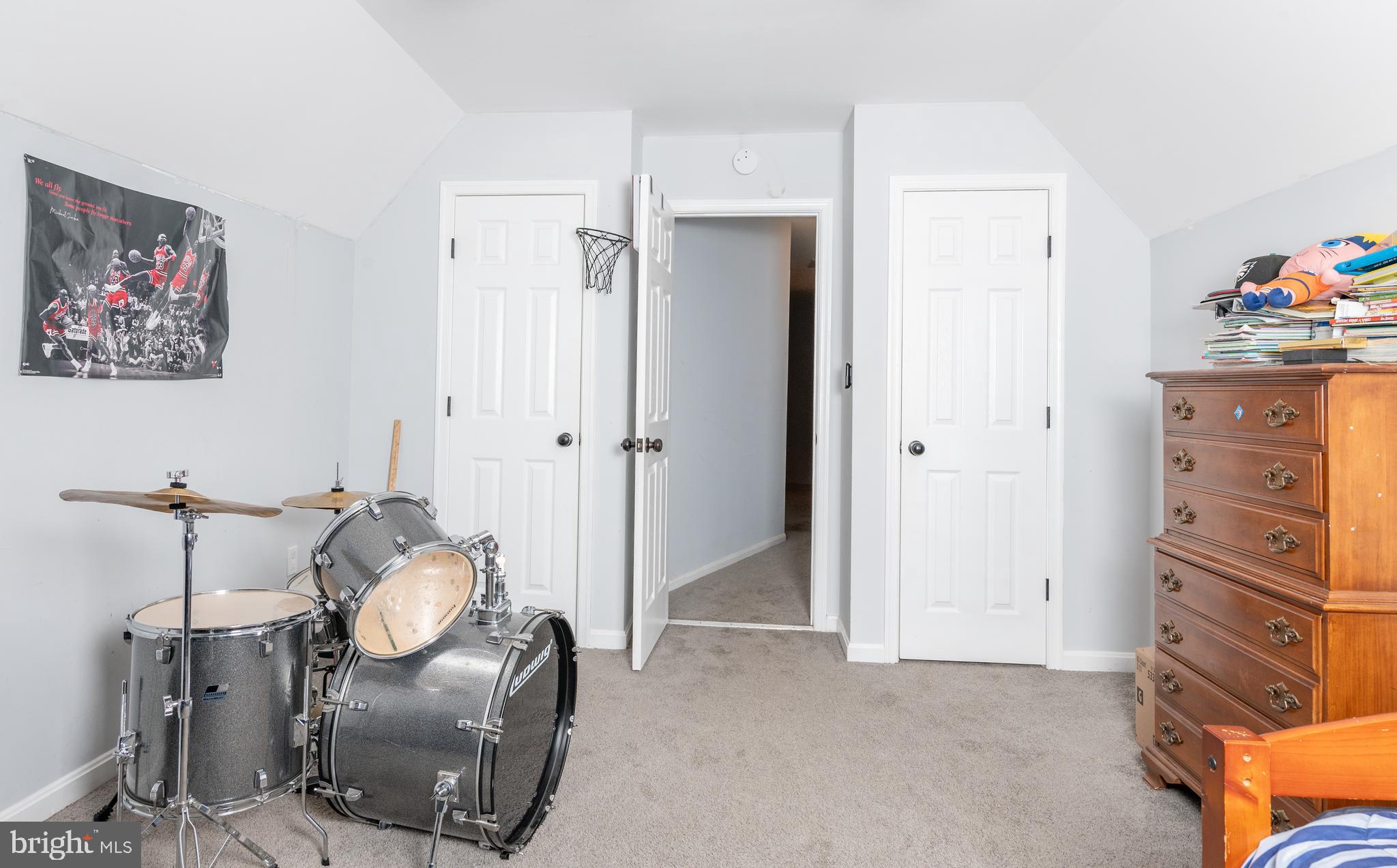 STRATFORD PLACE - Residential