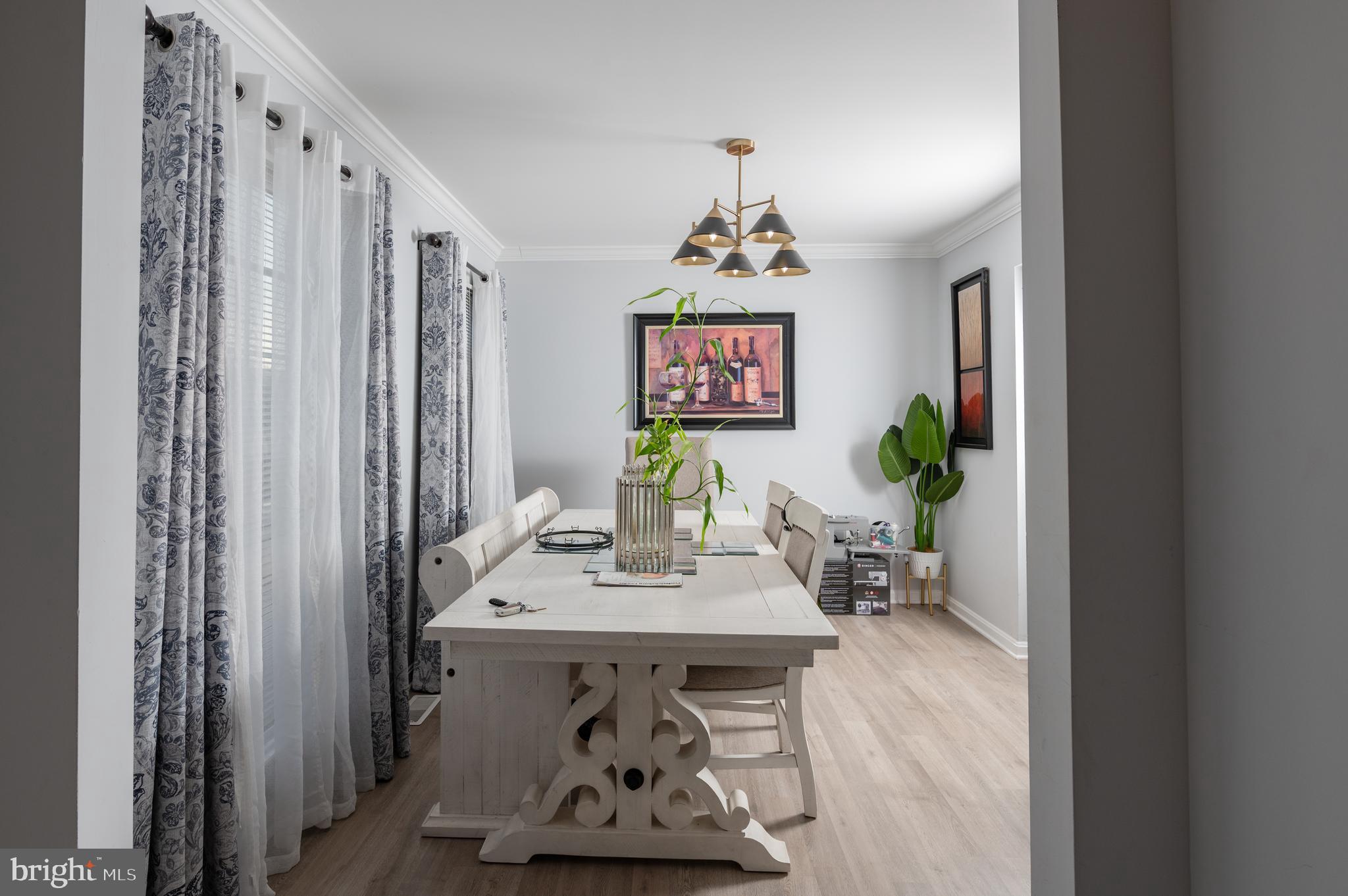 STRATFORD PLACE - Residential