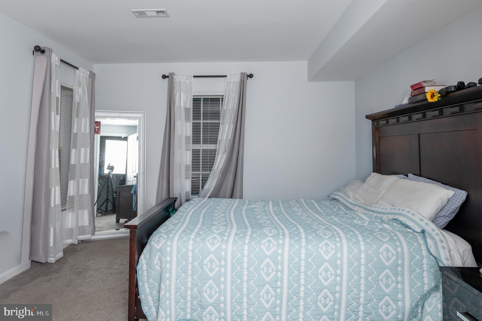 STRATFORD PLACE - Residential