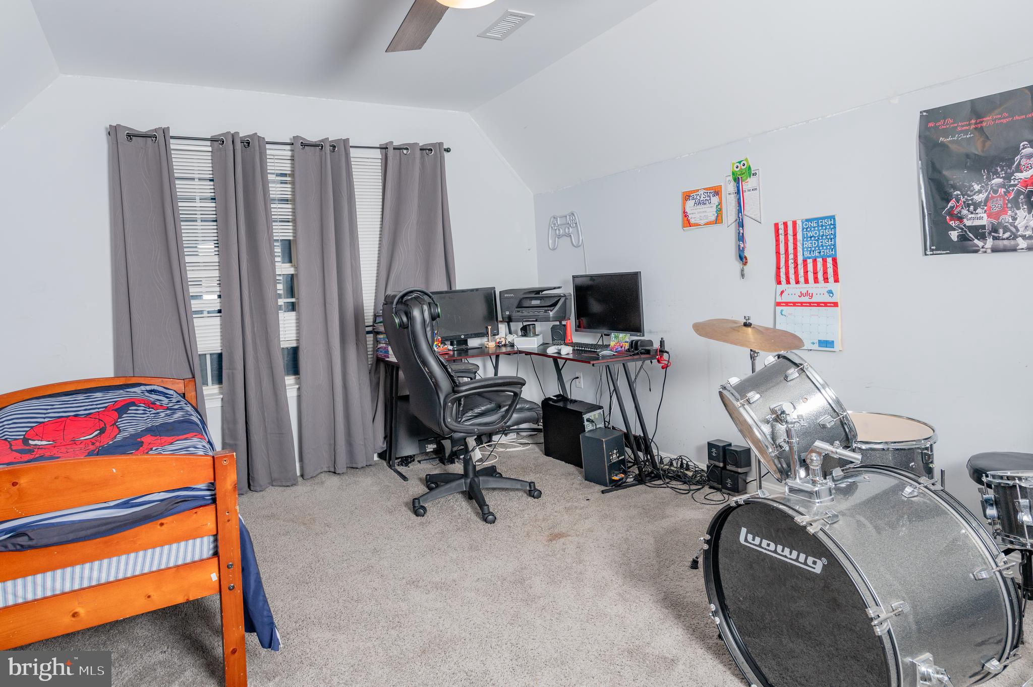 STRATFORD PLACE - Residential