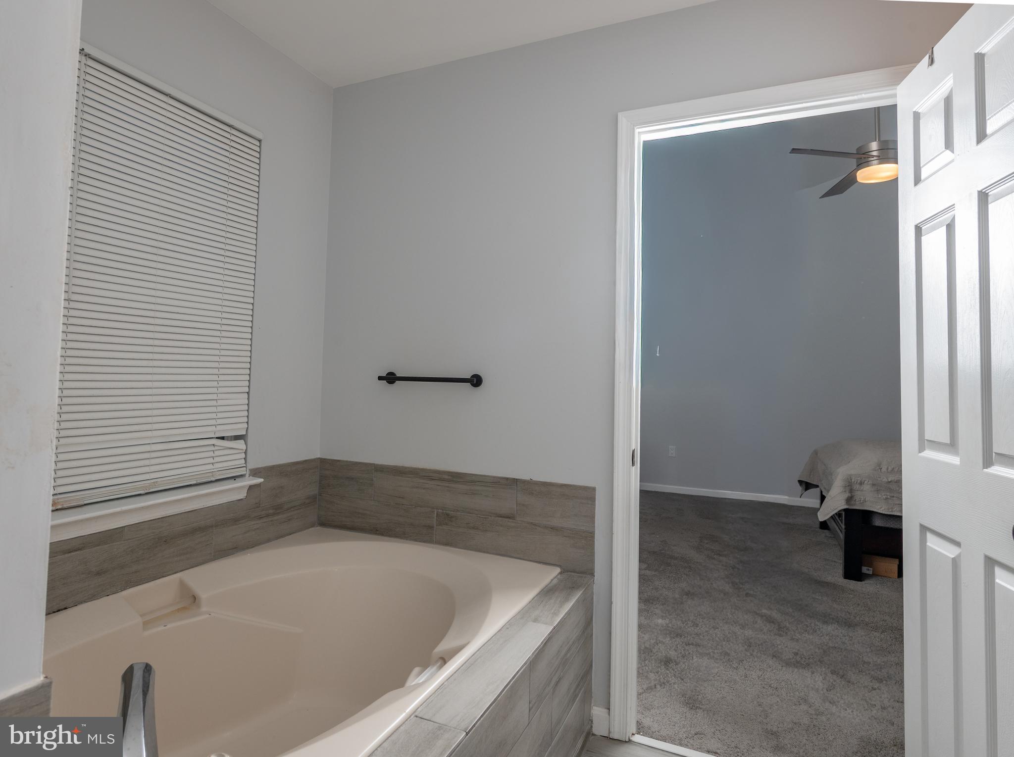 STRATFORD PLACE - Residential