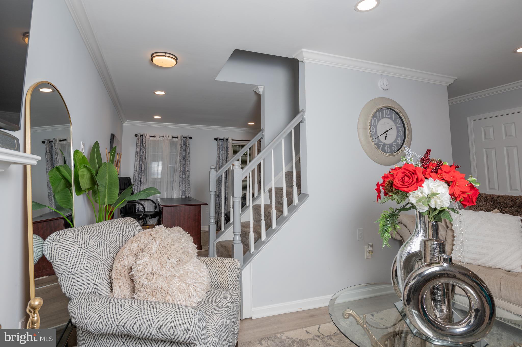 STRATFORD PLACE - Residential