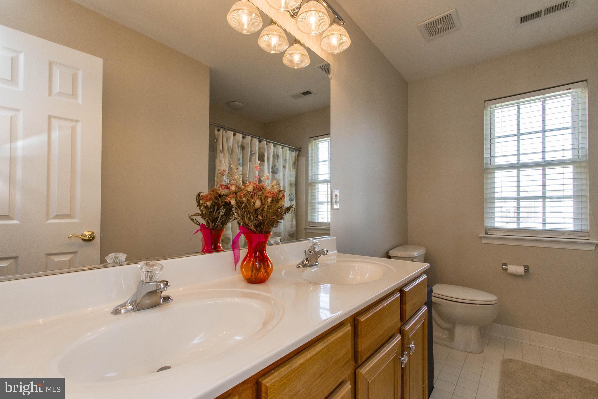 VICTORY LAKES - Residential