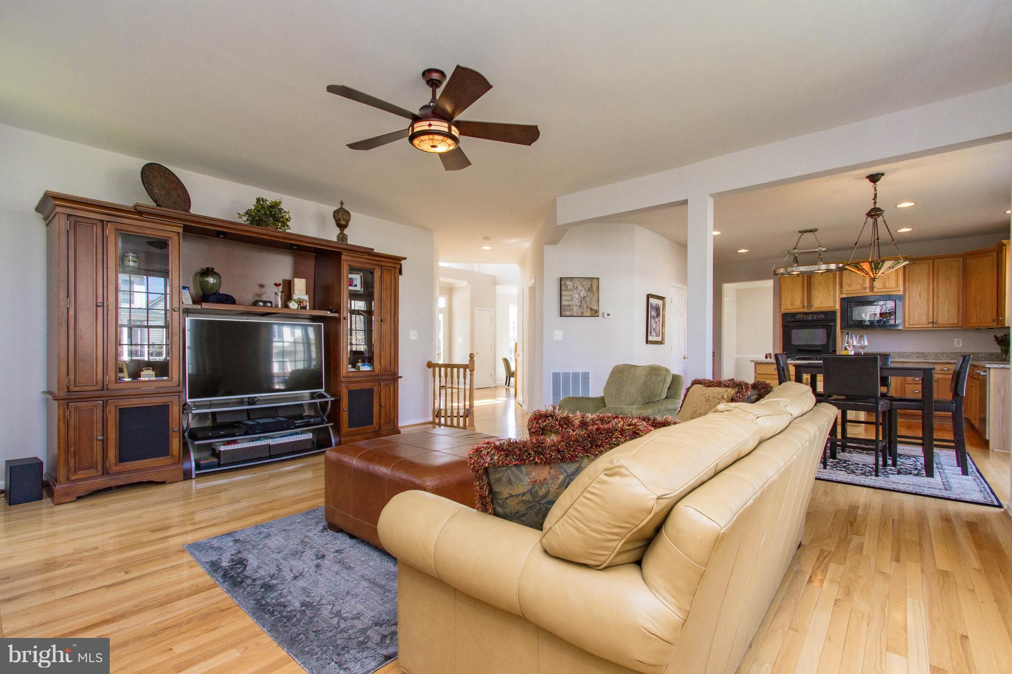 VICTORY LAKES - Residential