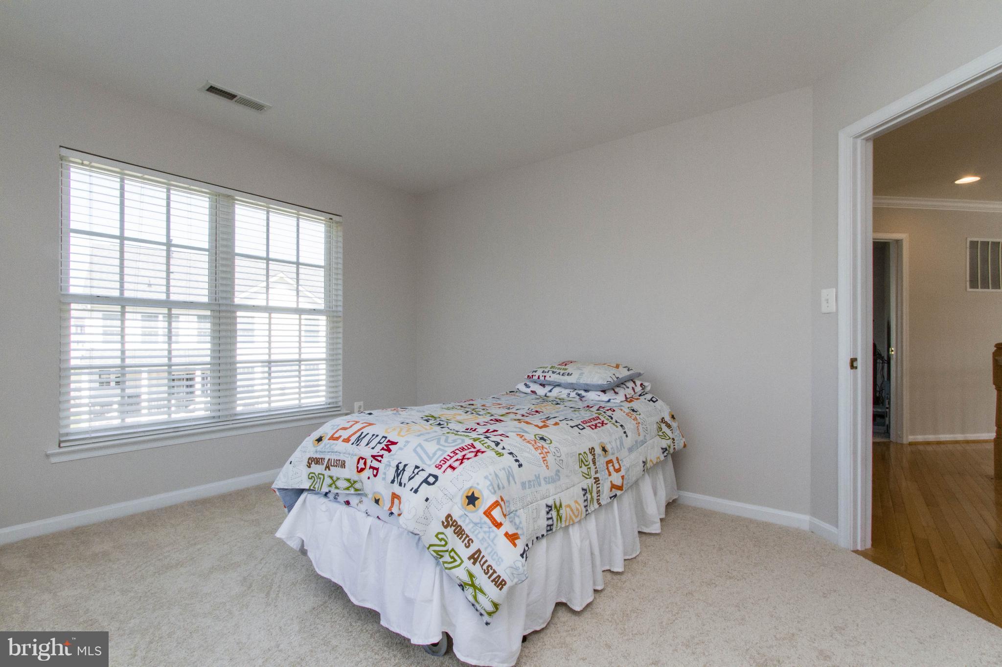 VICTORY LAKES - Residential