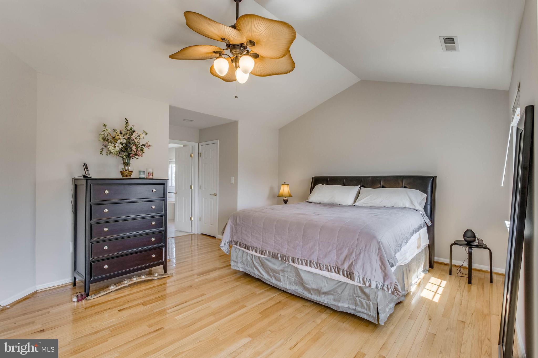 VICTORY LAKES - Residential