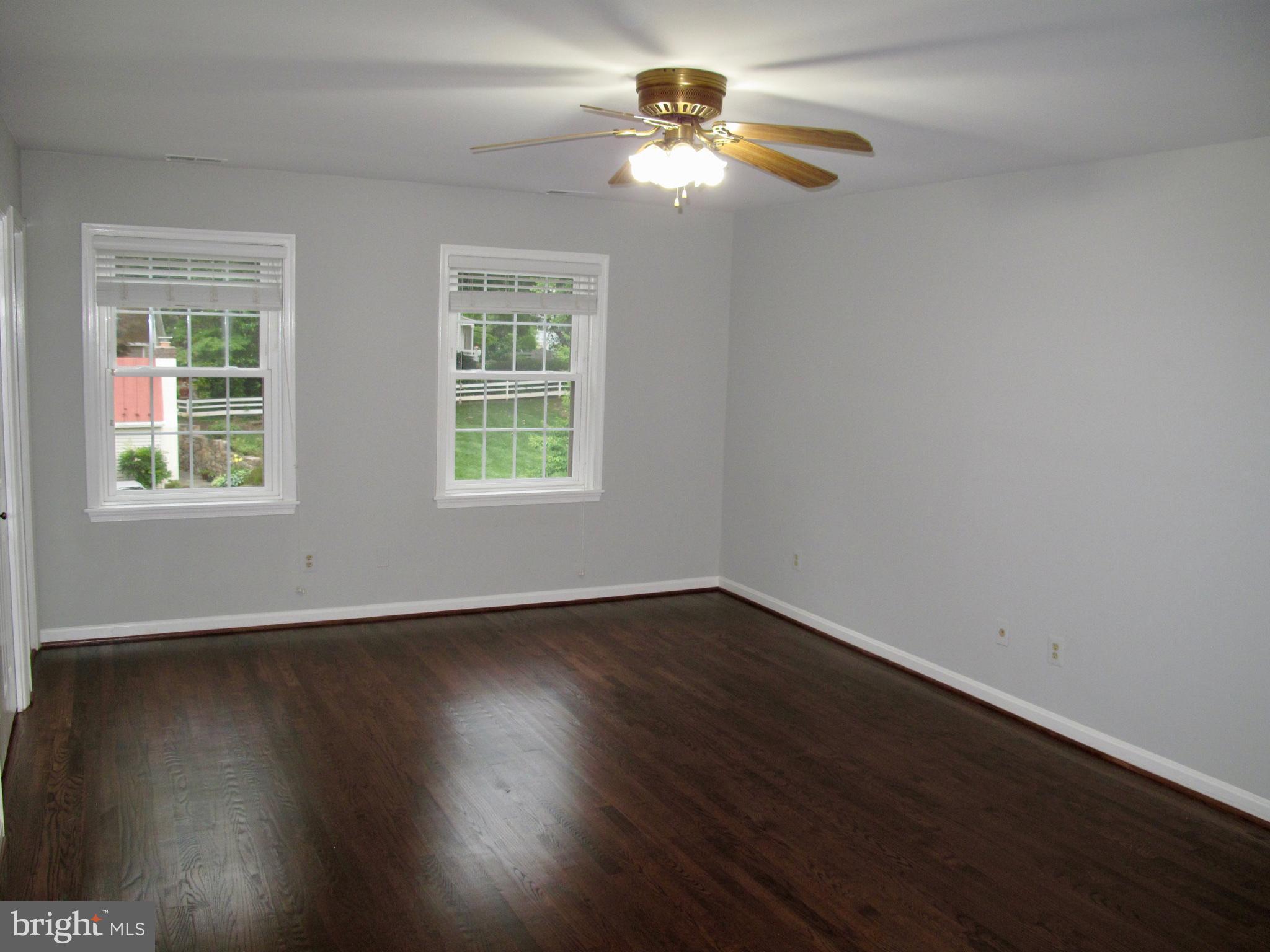 WRENS CORNER - Residential Lease