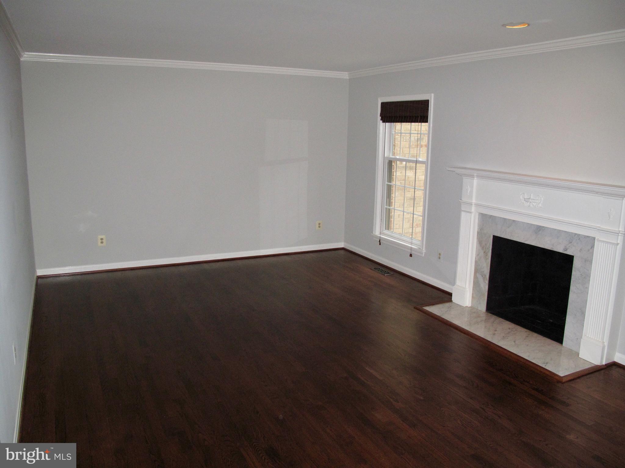 WRENS CORNER - Residential Lease