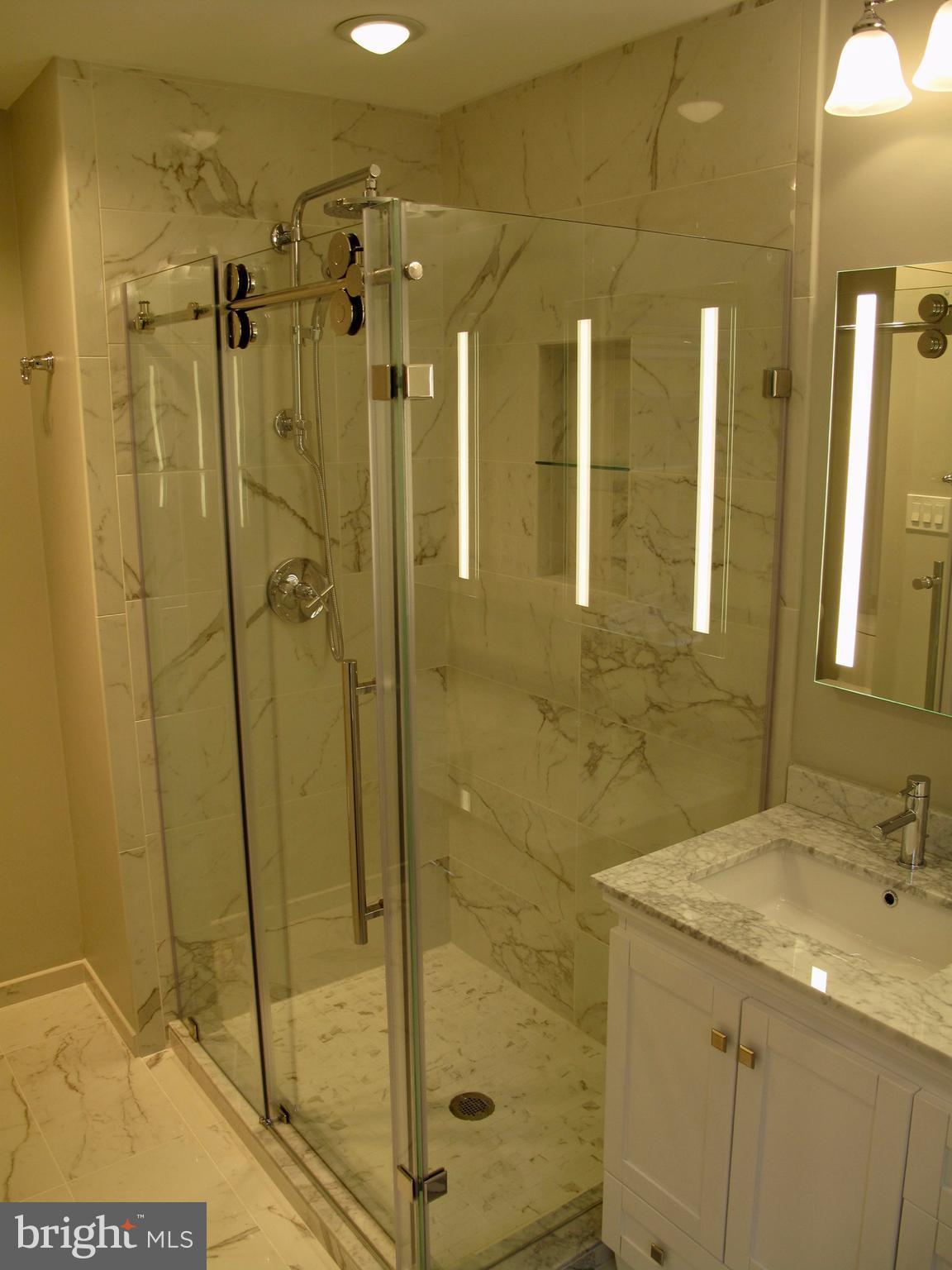 WRENS CORNER - Residential Lease