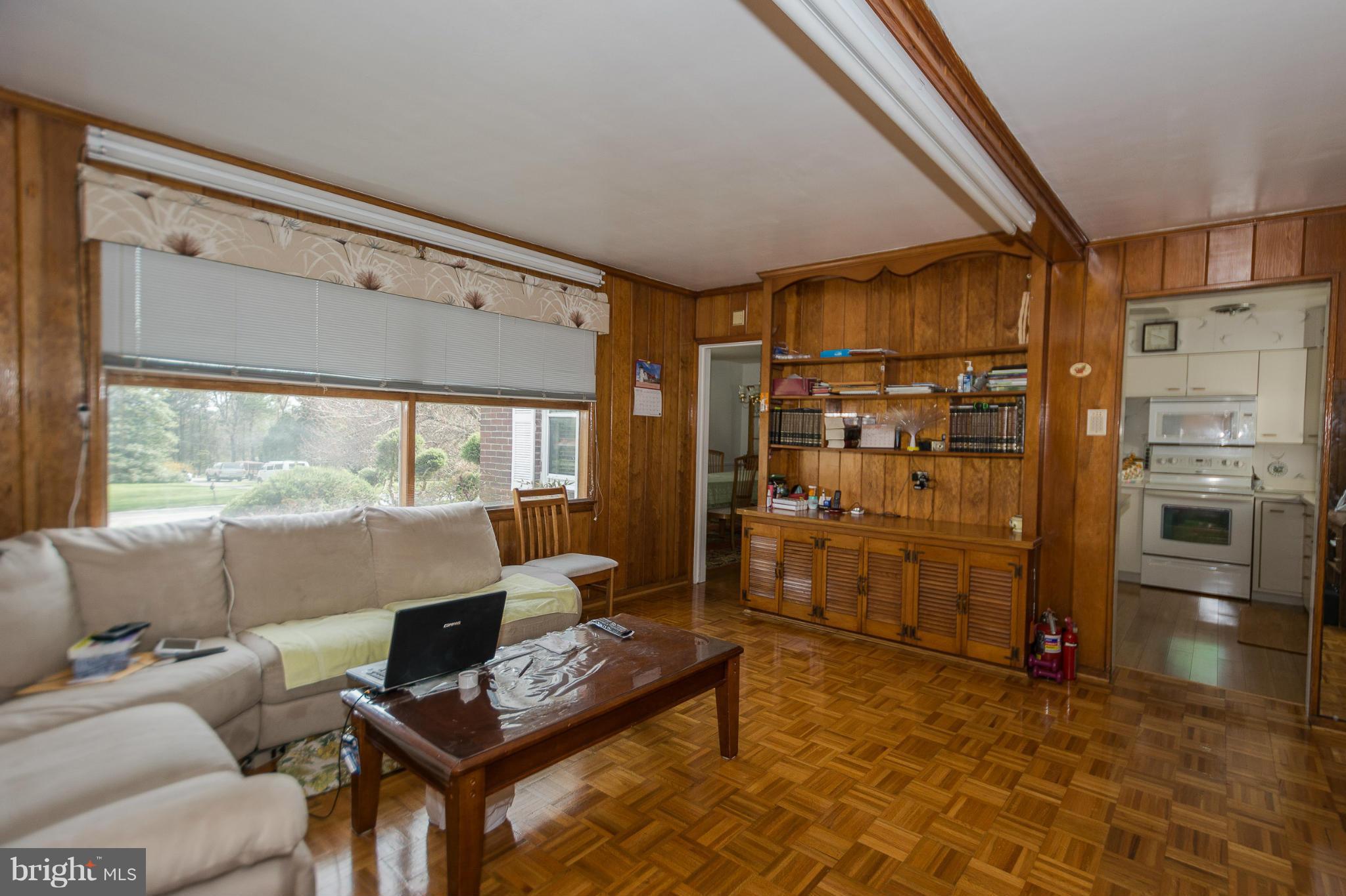 POT SPRING - Residential