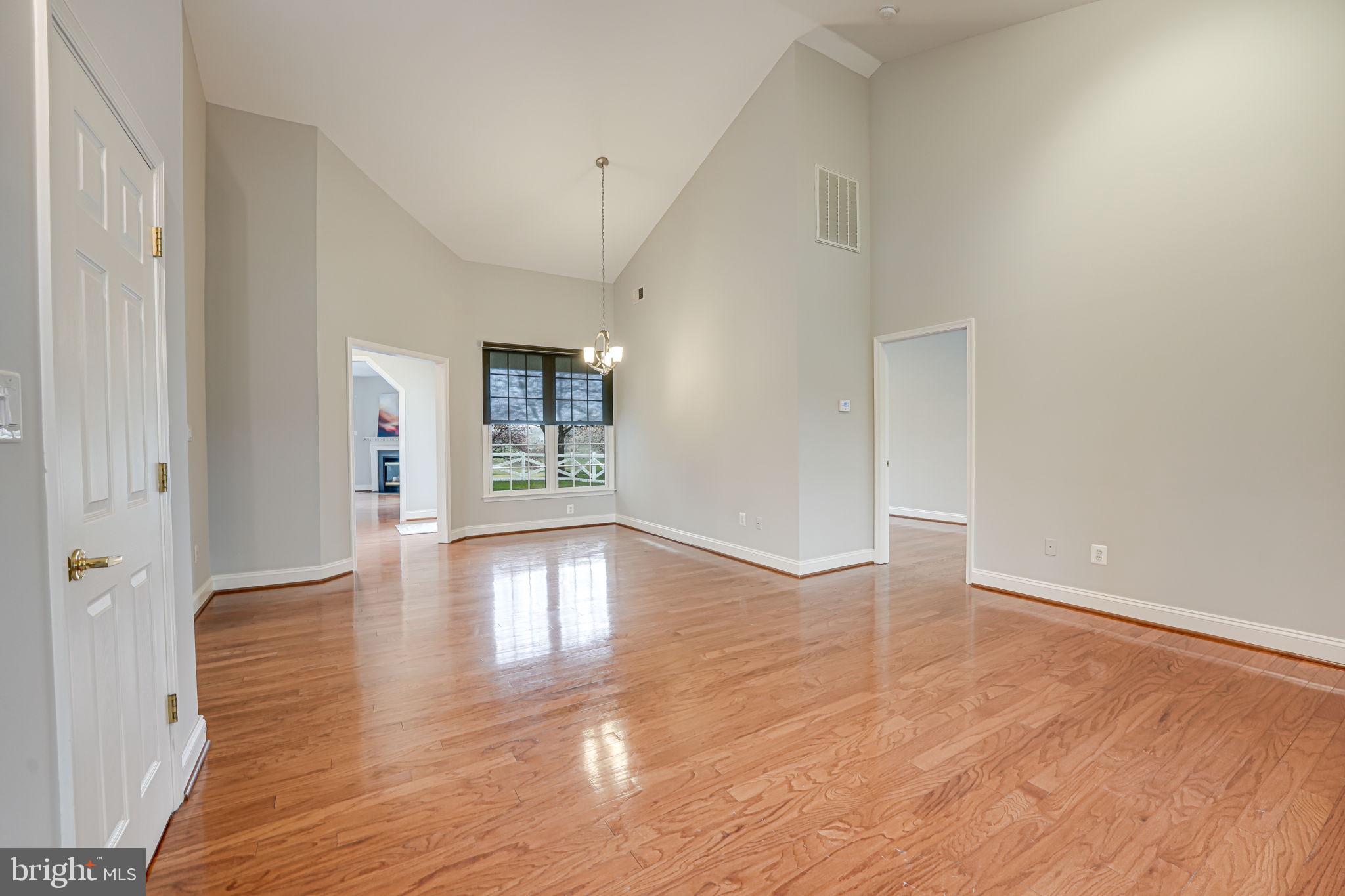 HERITAGE HUNT - Residential