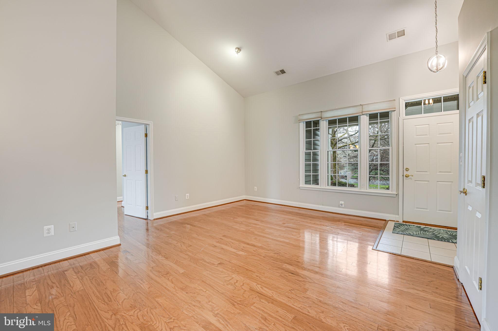 HERITAGE HUNT - Residential