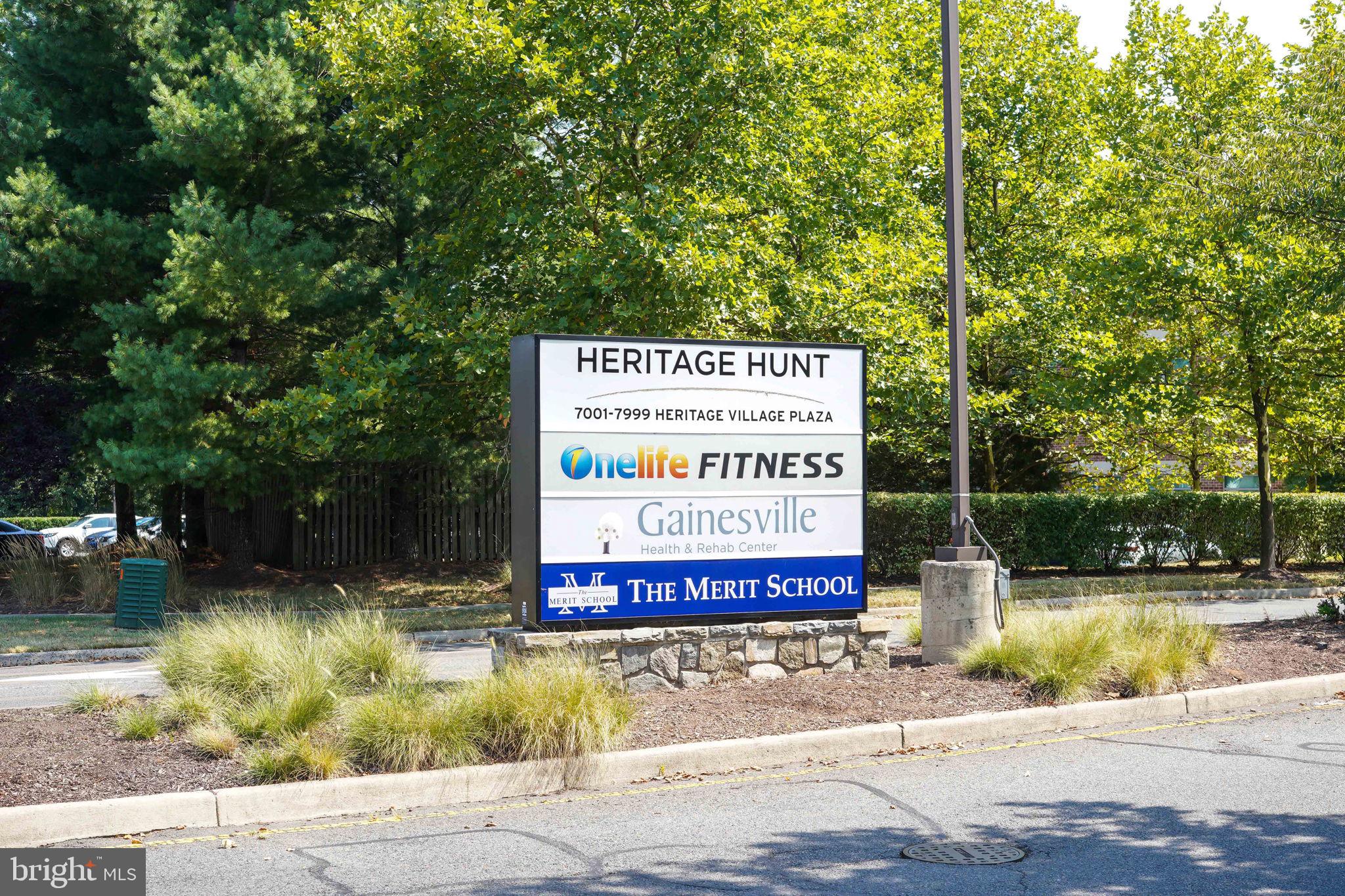 HERITAGE HUNT - Residential