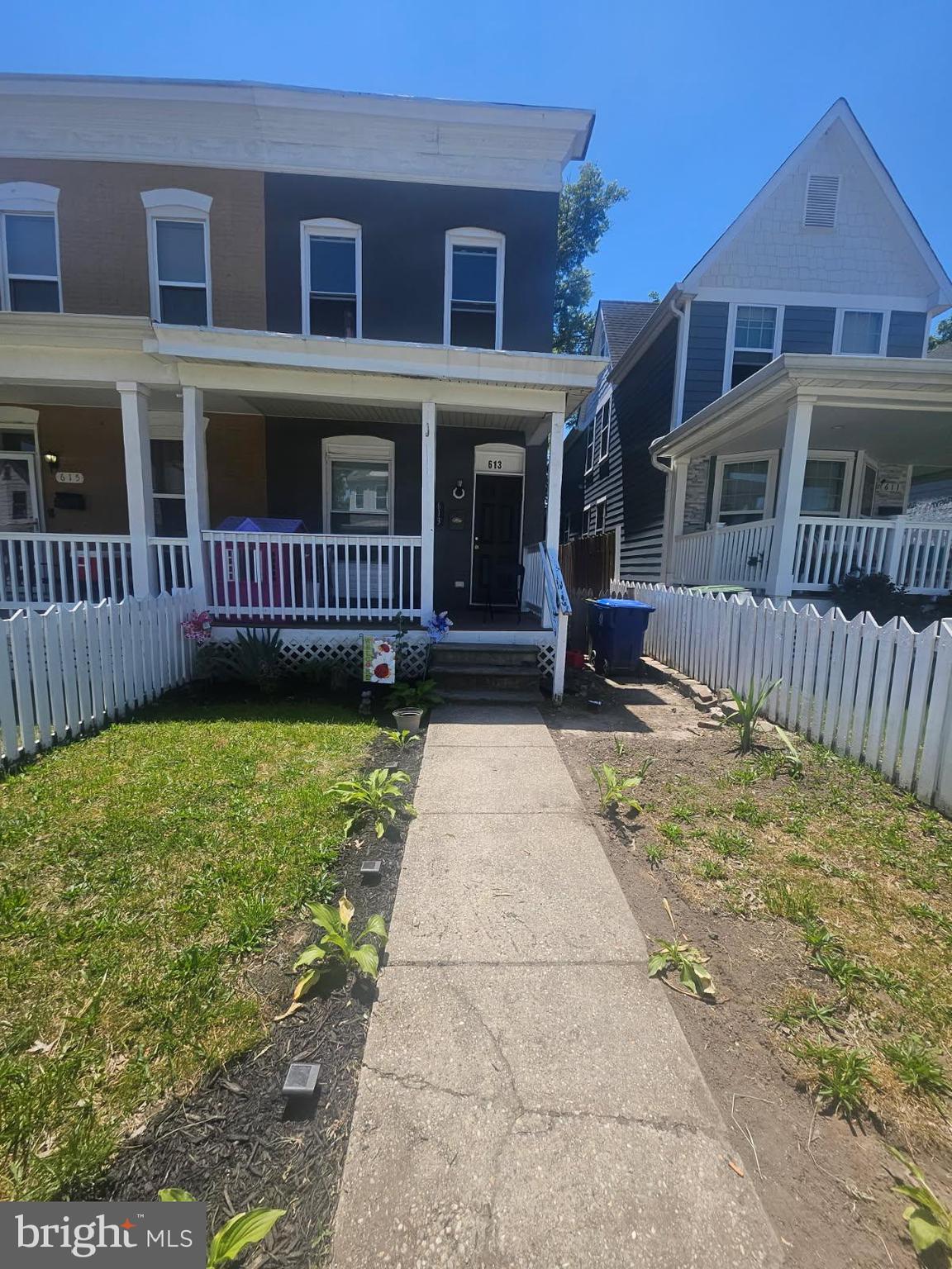 613 DUMBARTON AVENUE