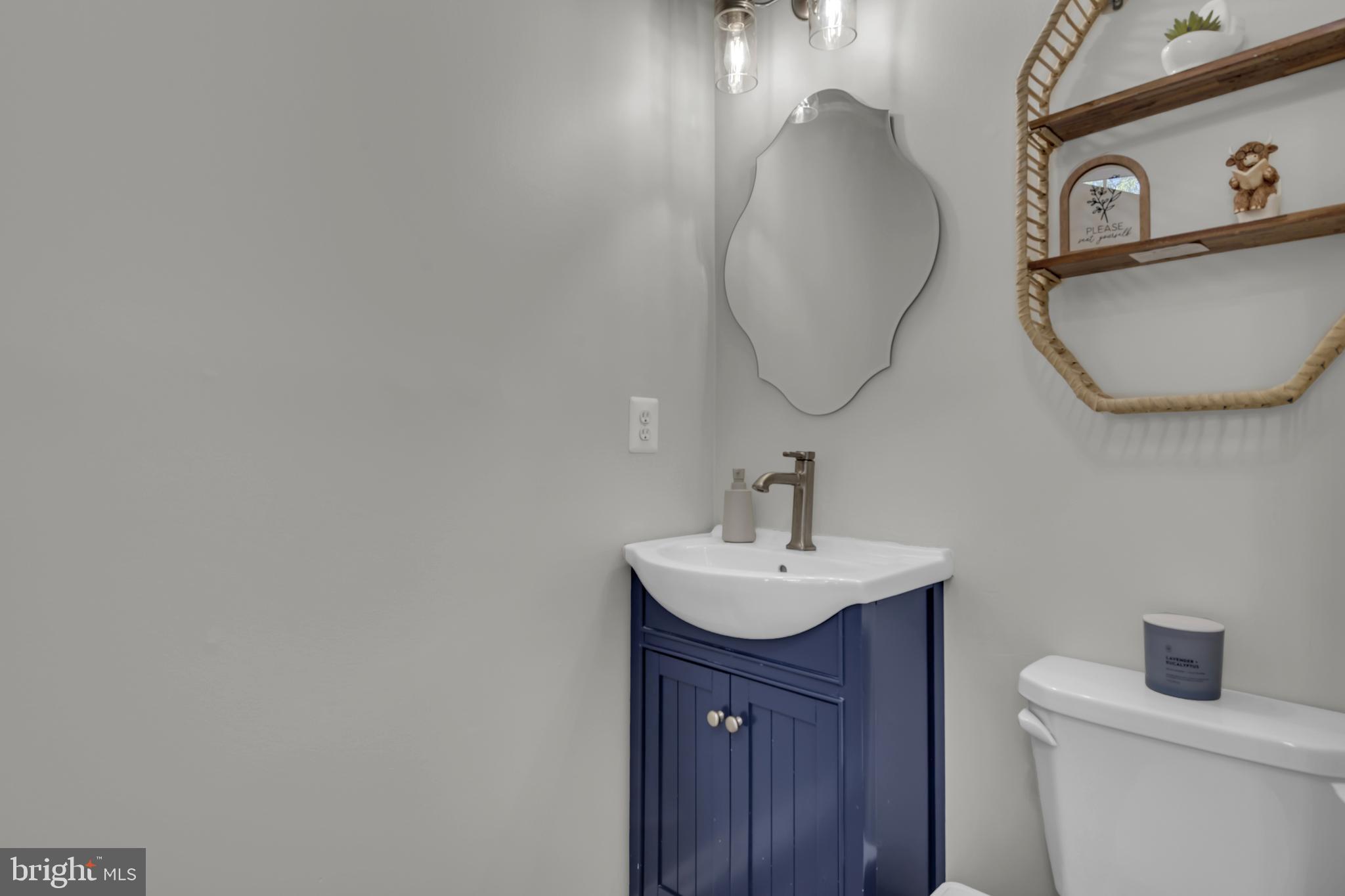 STONEY BEACH - Residential