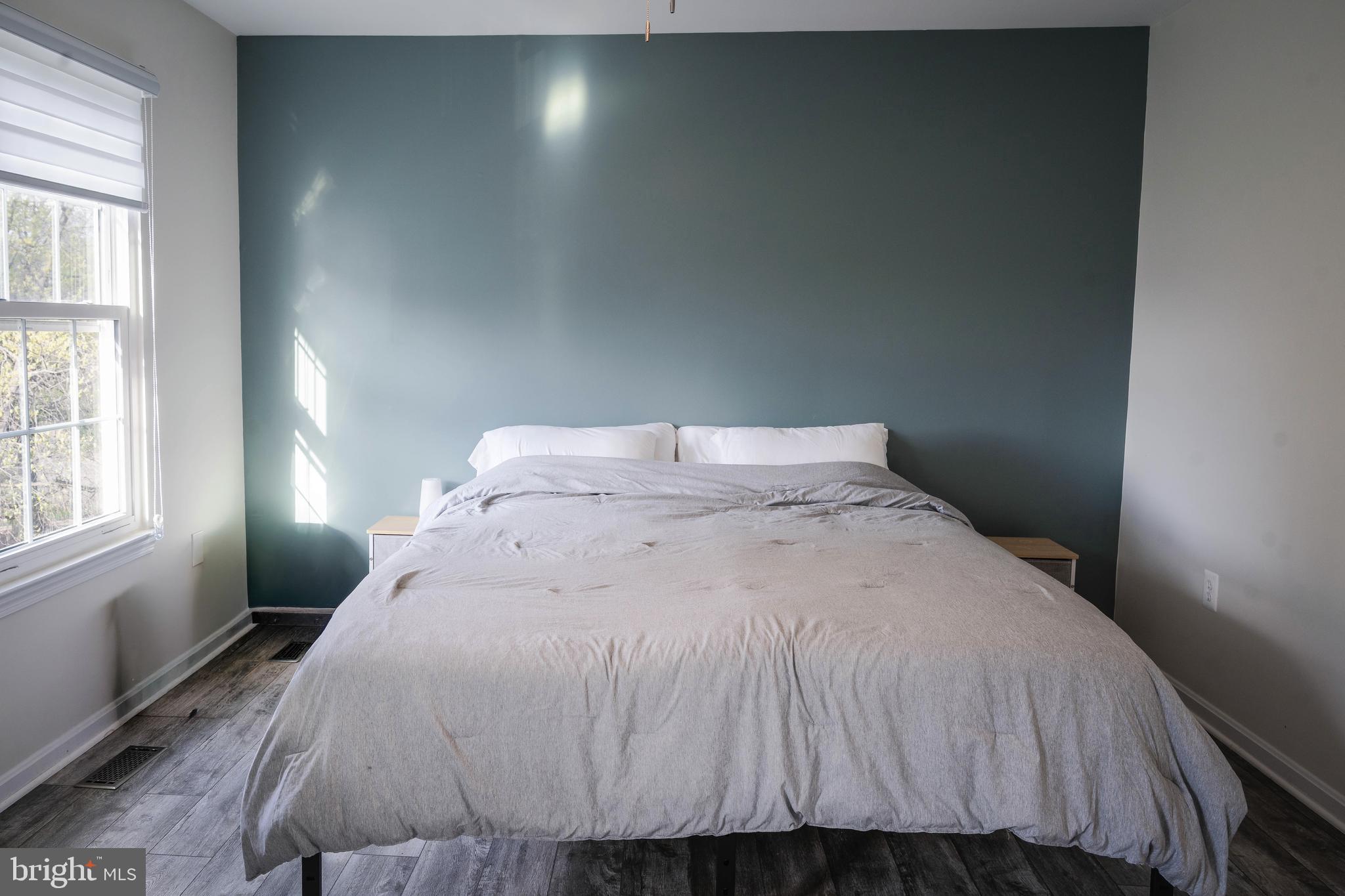 STONEY BEACH - Residential