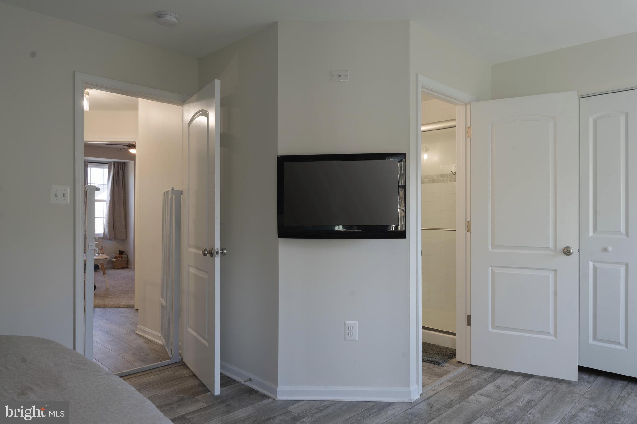 STONEY BEACH - Residential