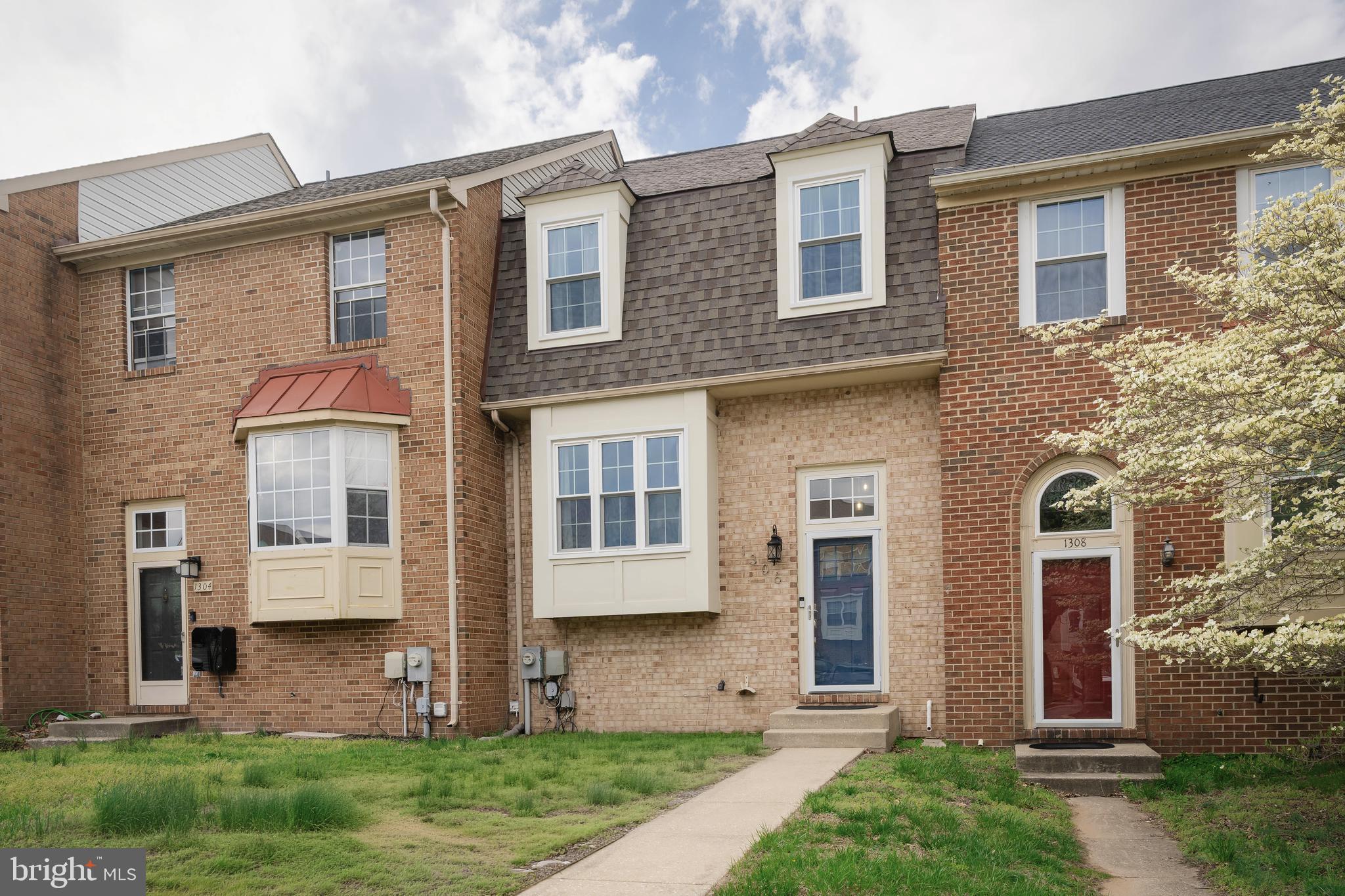 STONEY BEACH - Residential
