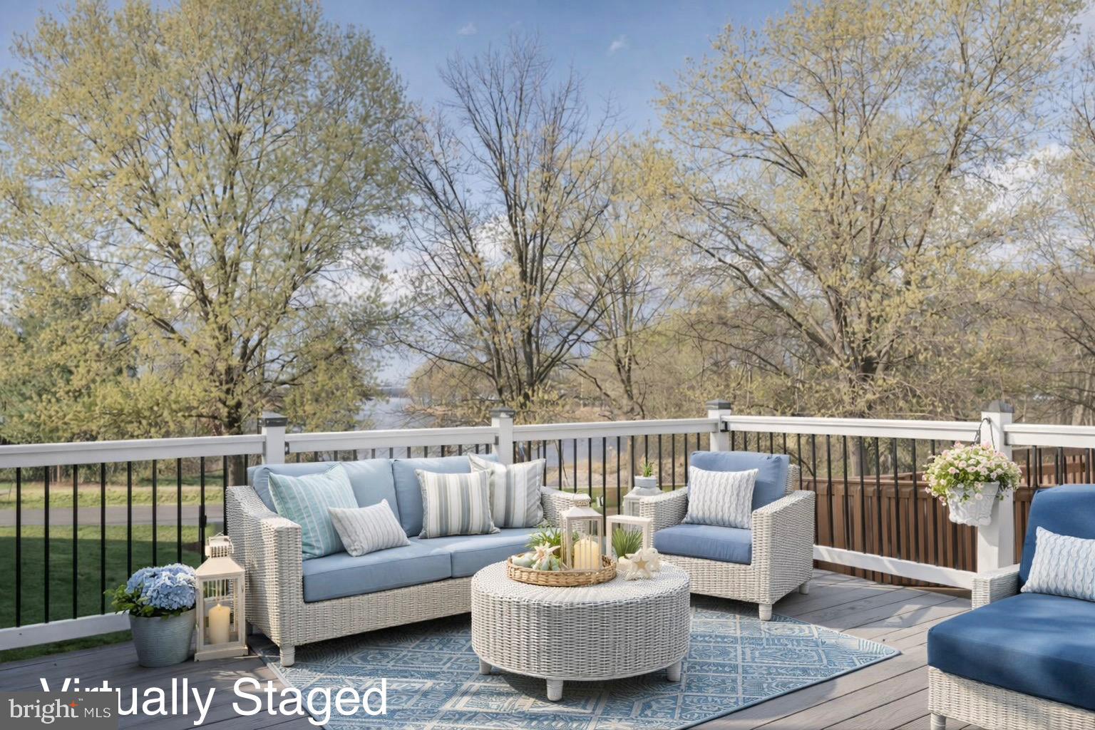 STONEY BEACH - Residential