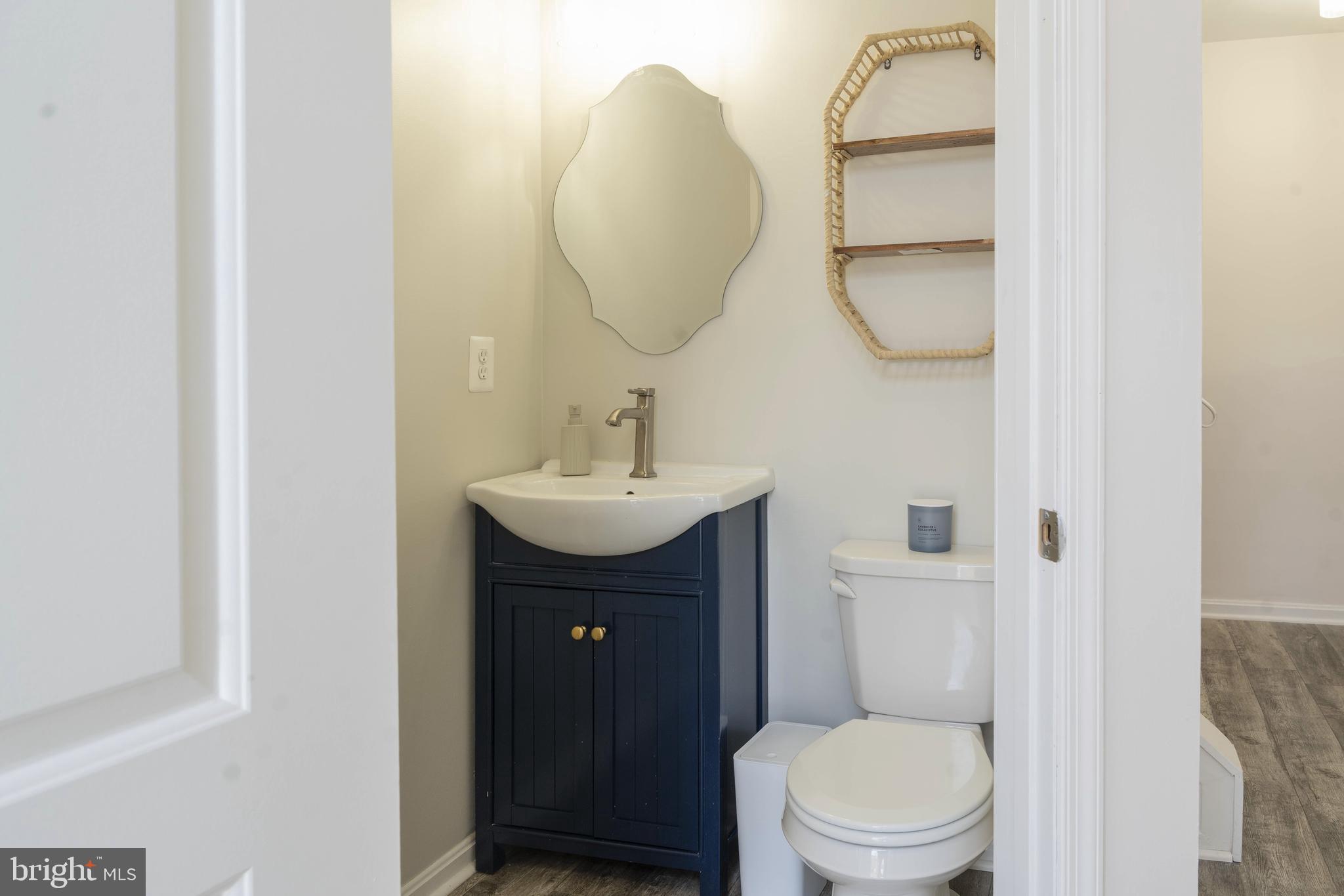 STONEY BEACH - Residential