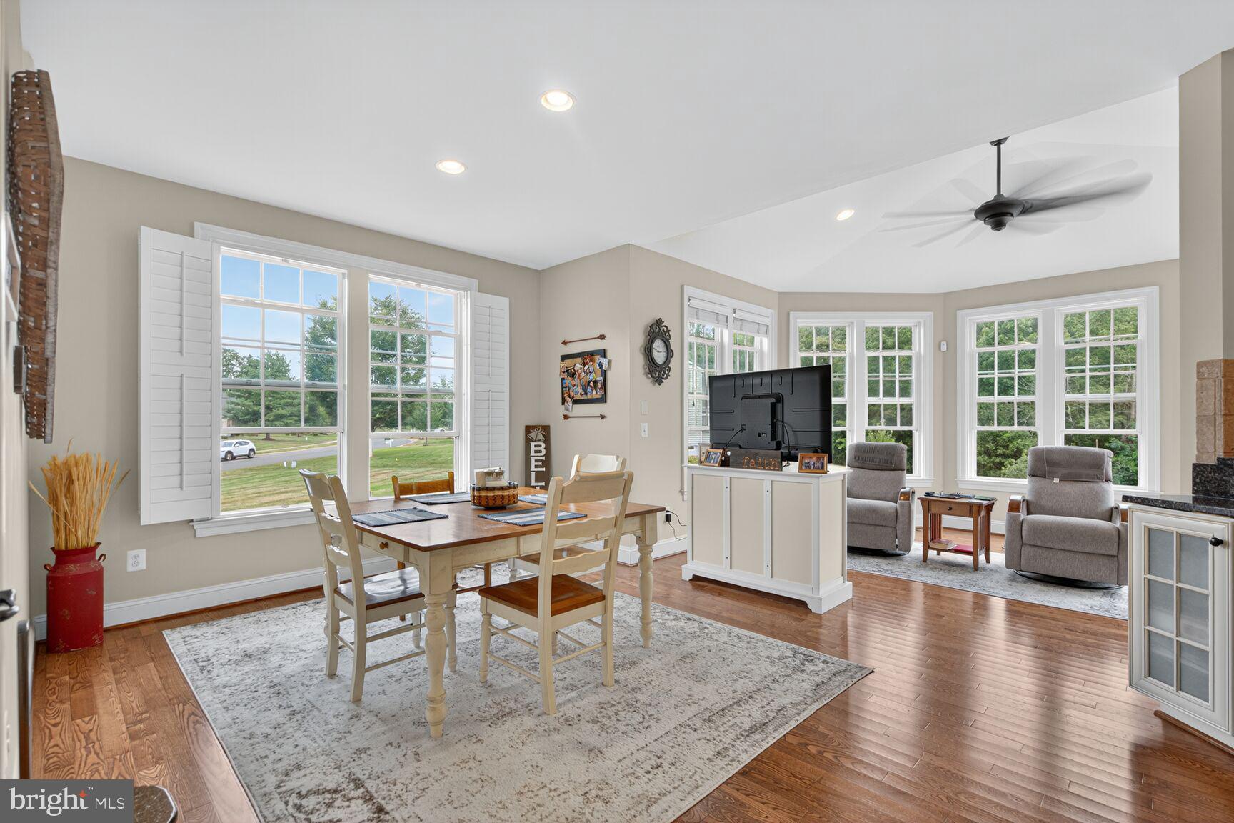 BROOKSIDE - Residential