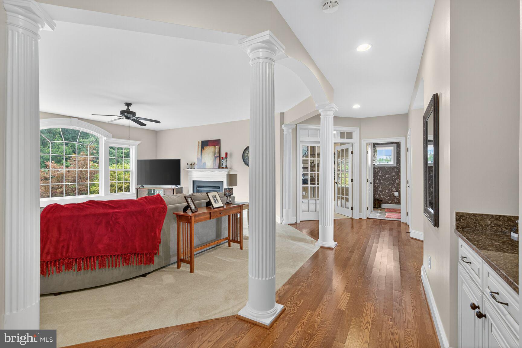 BROOKSIDE - Residential