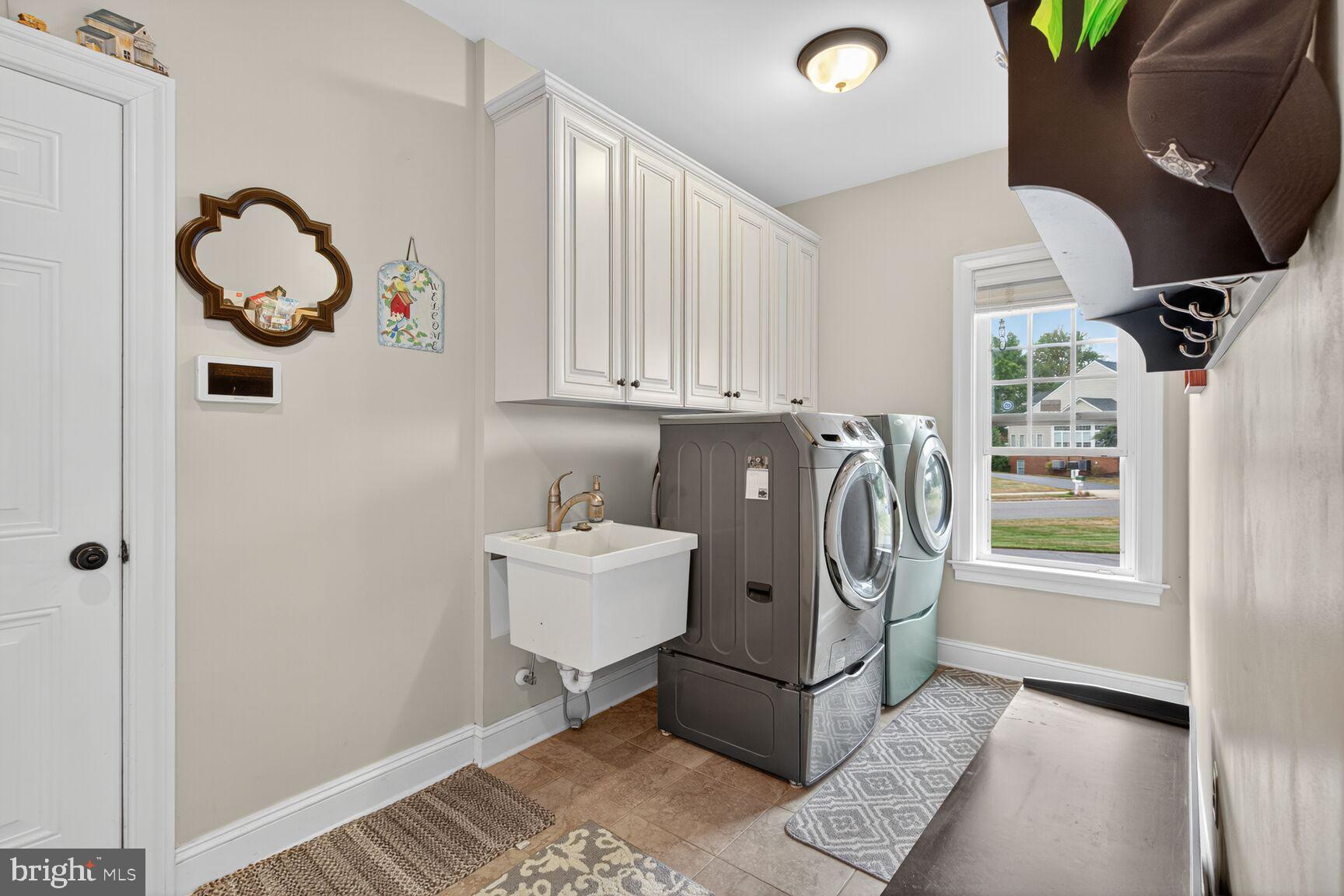 BROOKSIDE - Residential