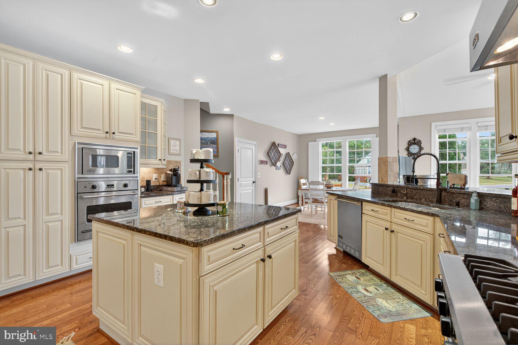 BROOKSIDE - Residential