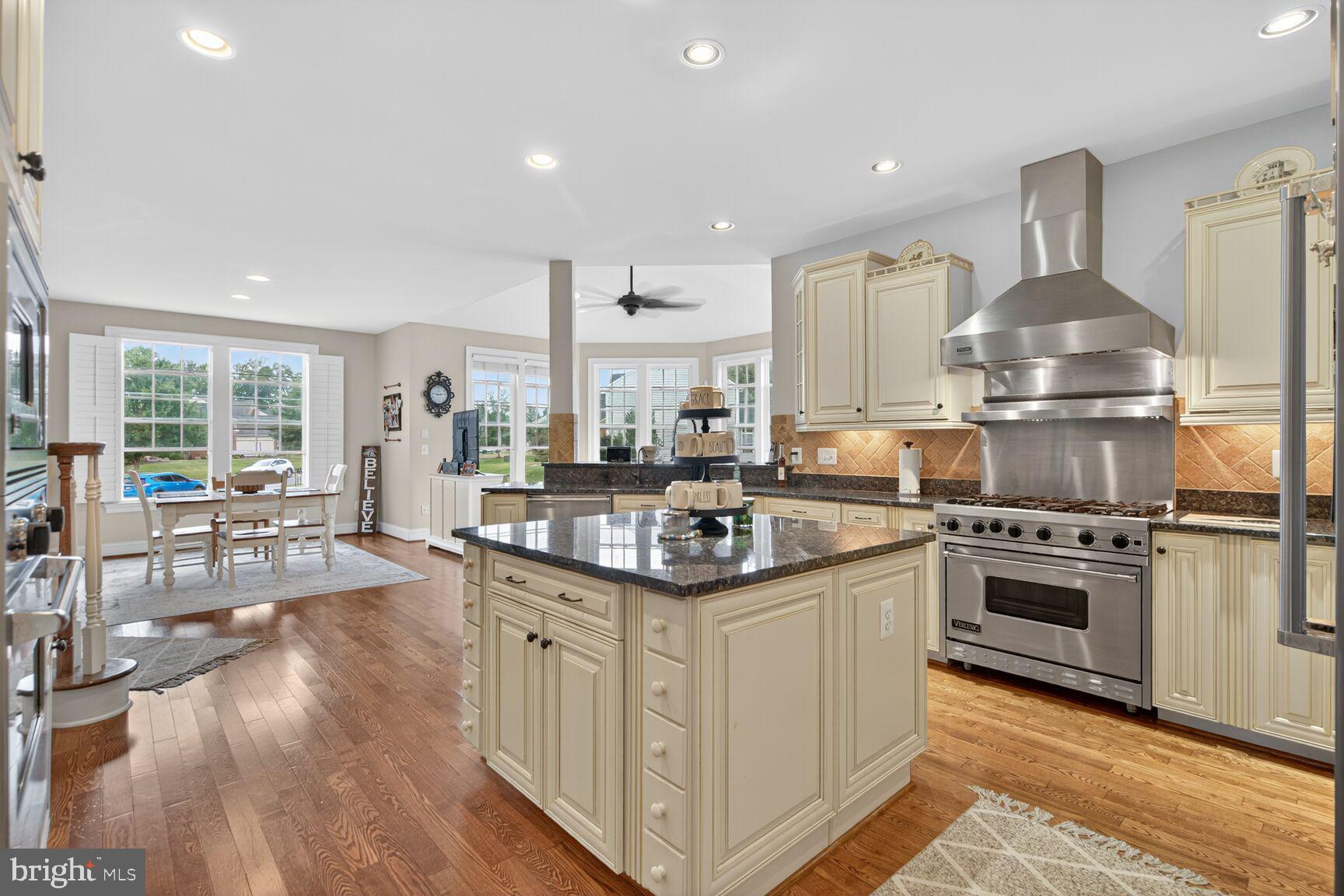 BROOKSIDE - Residential