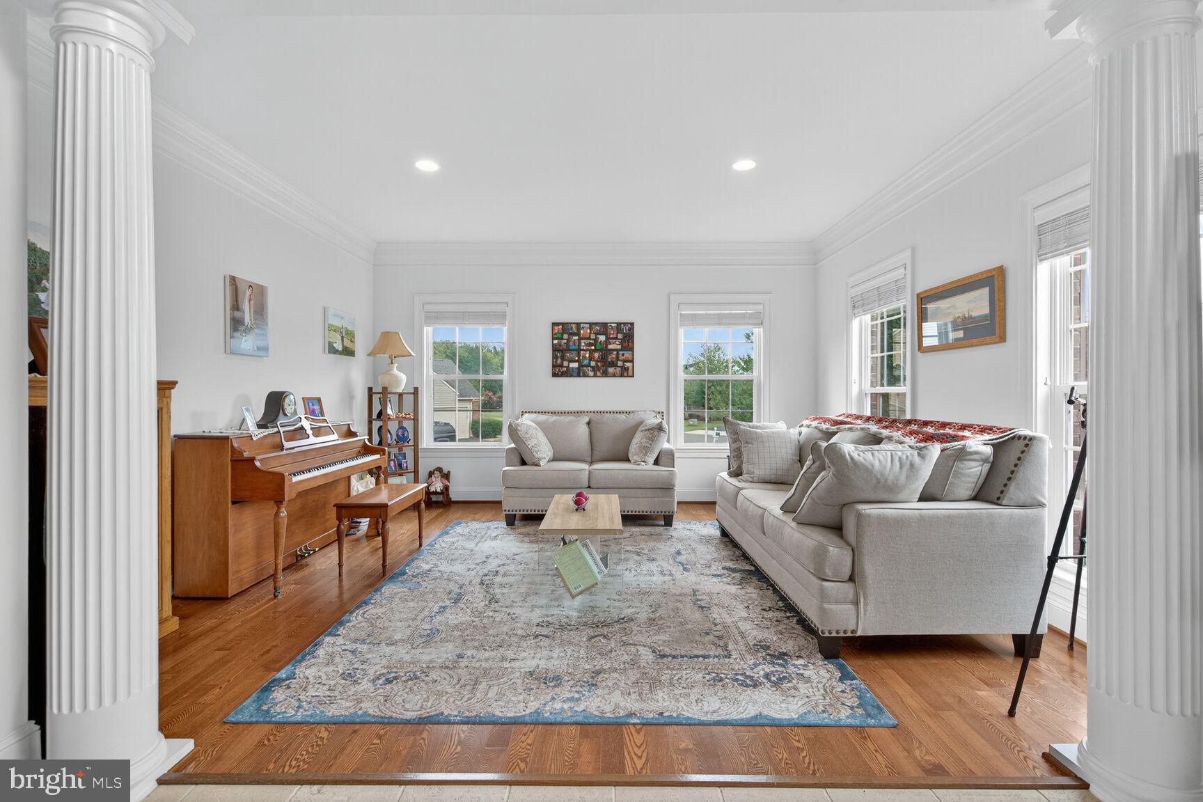 BROOKSIDE - Residential