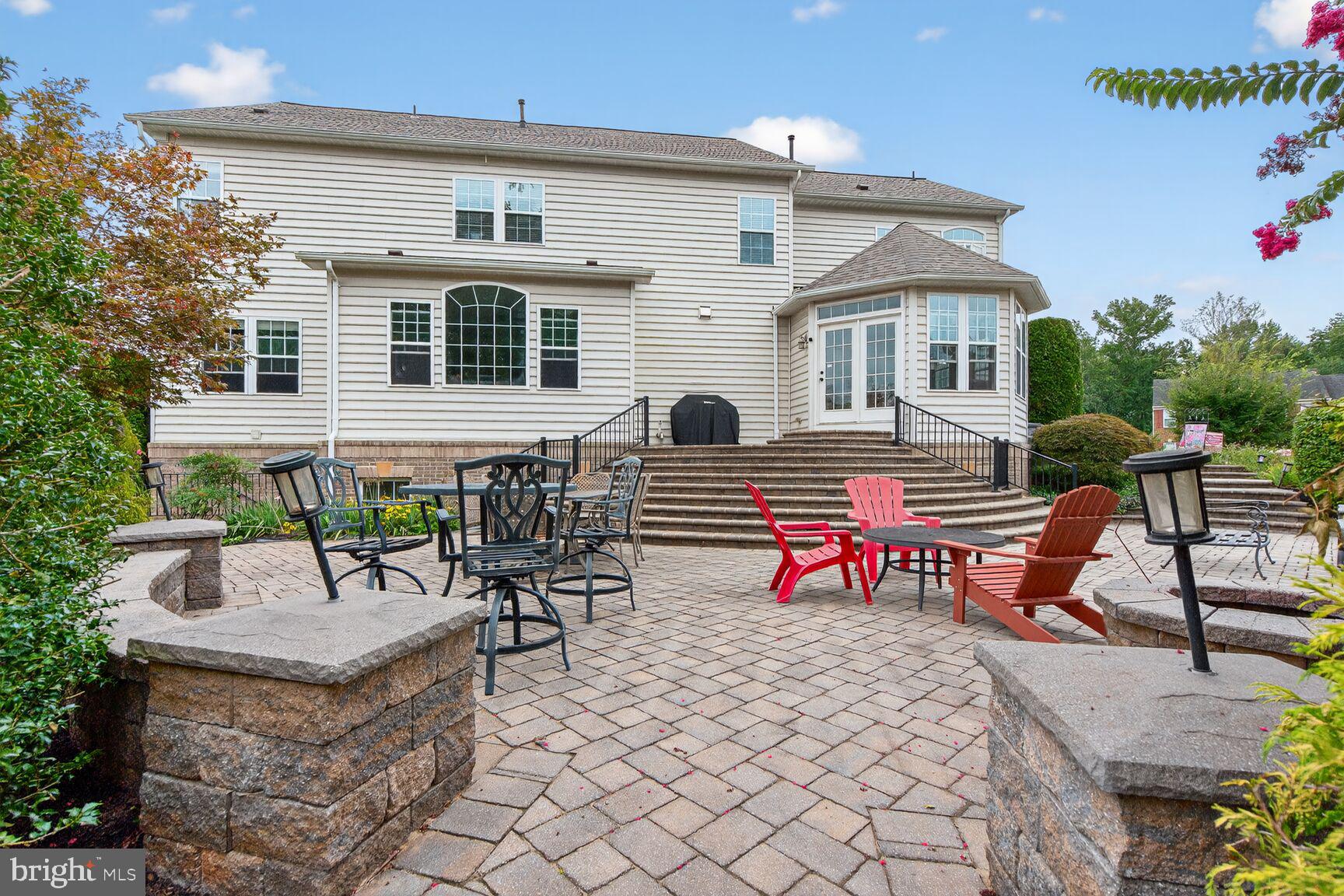 BROOKSIDE - Residential