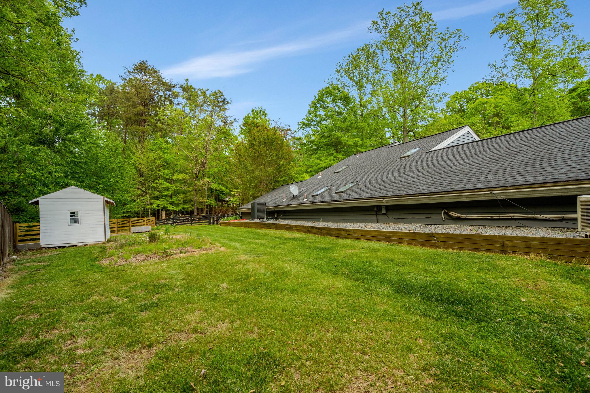 MOSBY WOODS - Residential