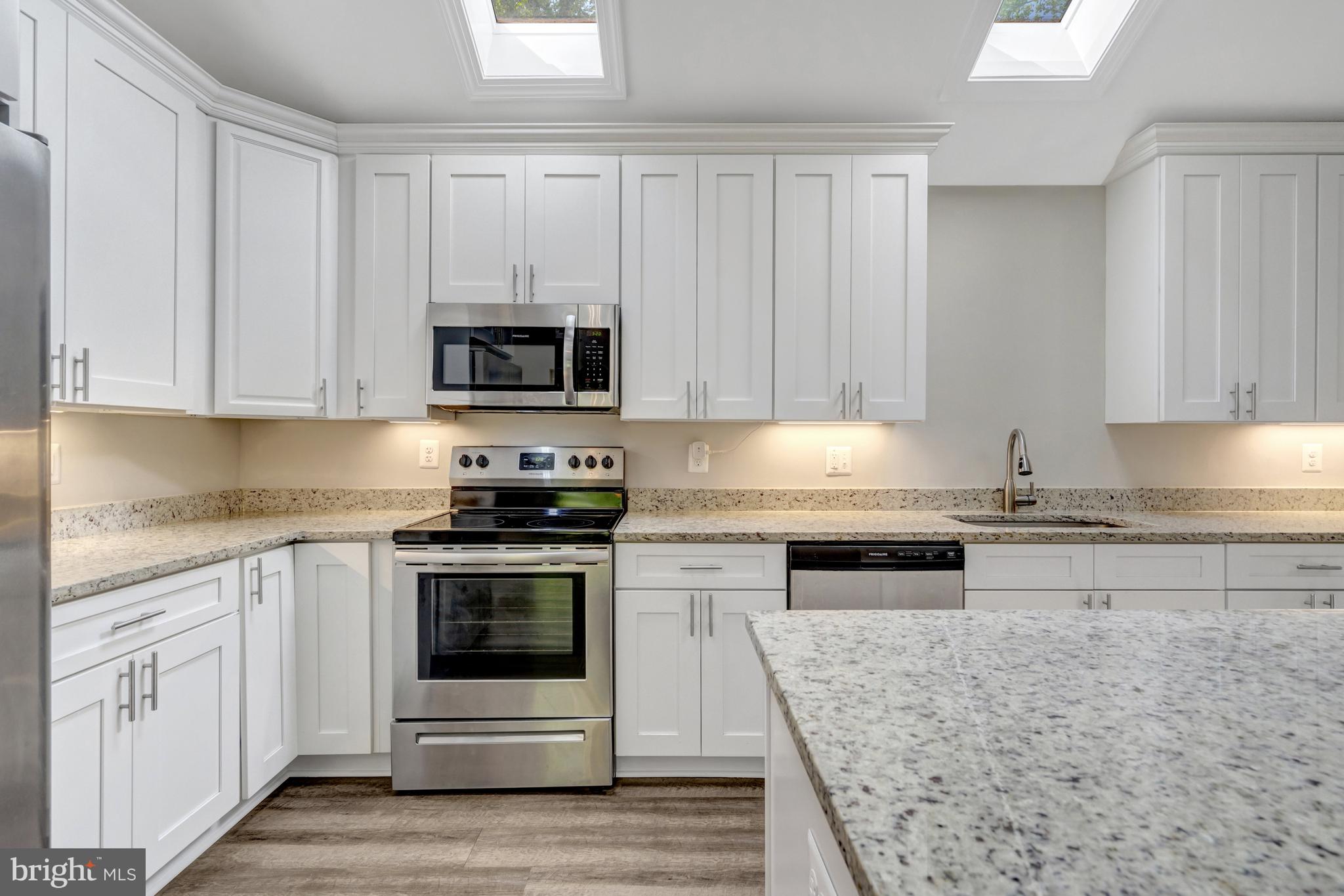 MOSBY WOODS - Residential