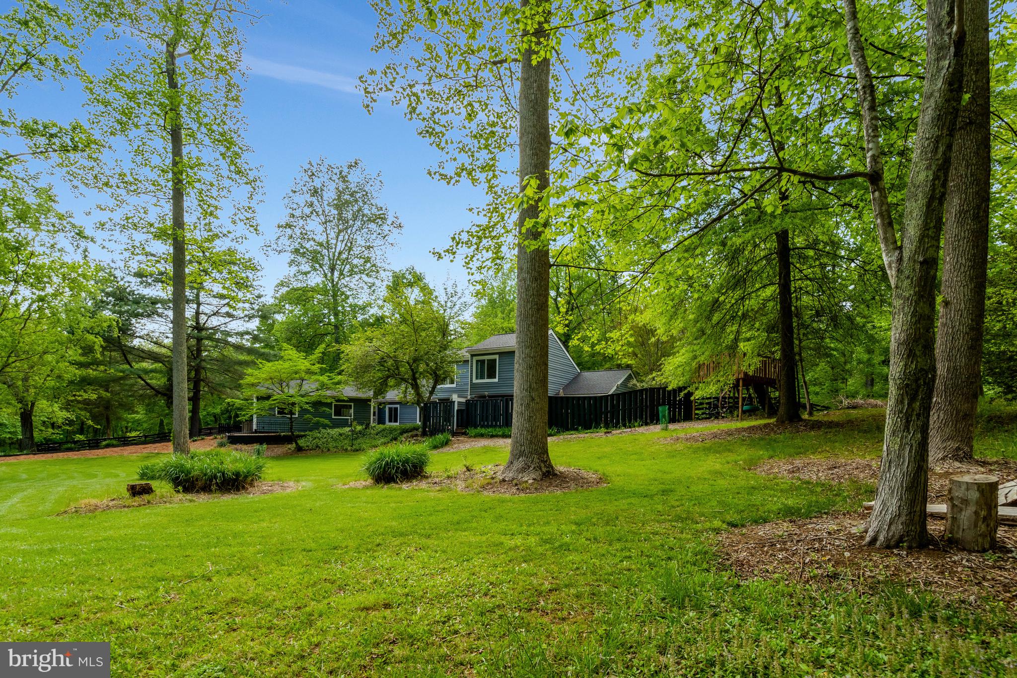 MOSBY WOODS - Residential