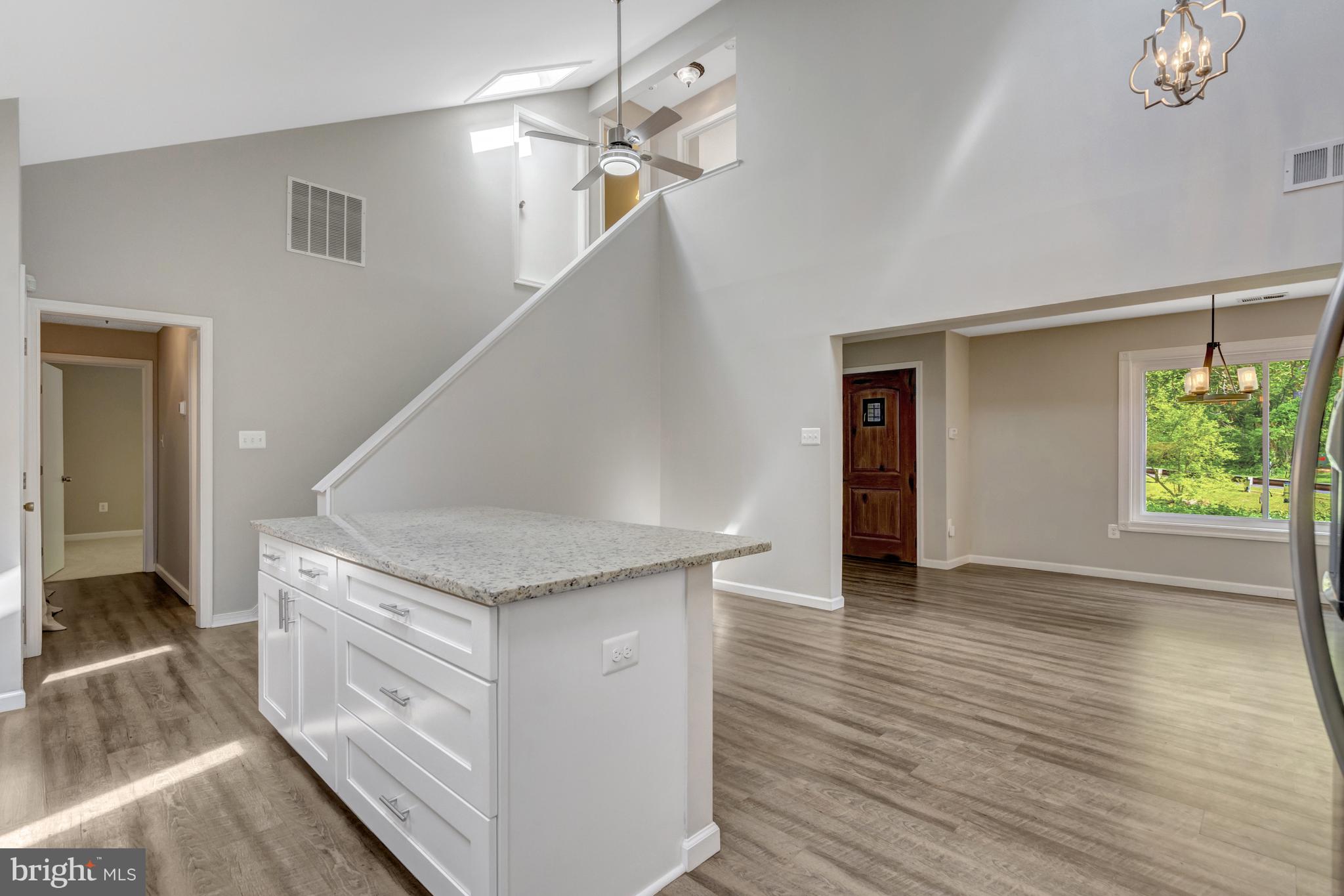 MOSBY WOODS - Residential